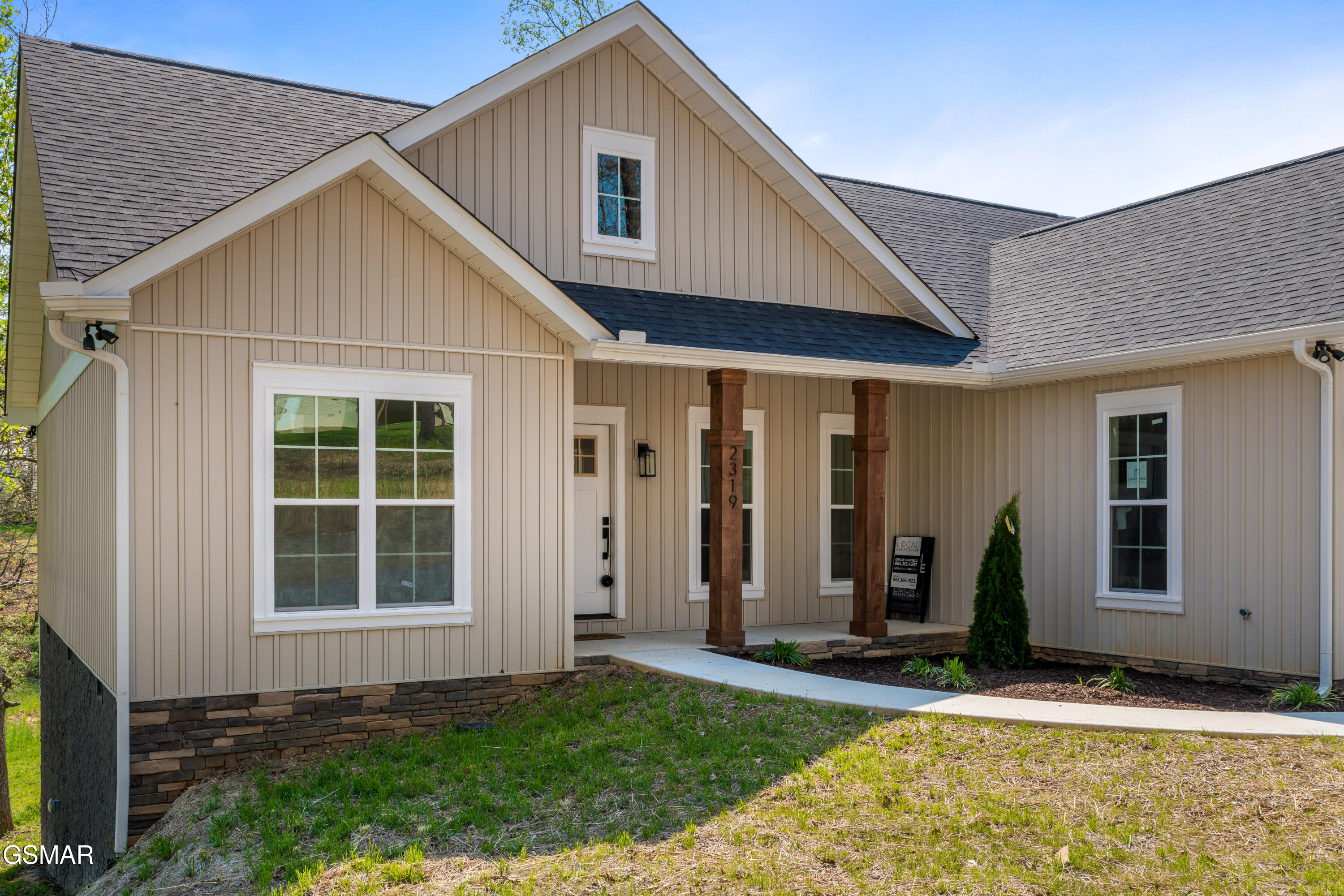 2319 Geraldine Way Sevierville TN 37876