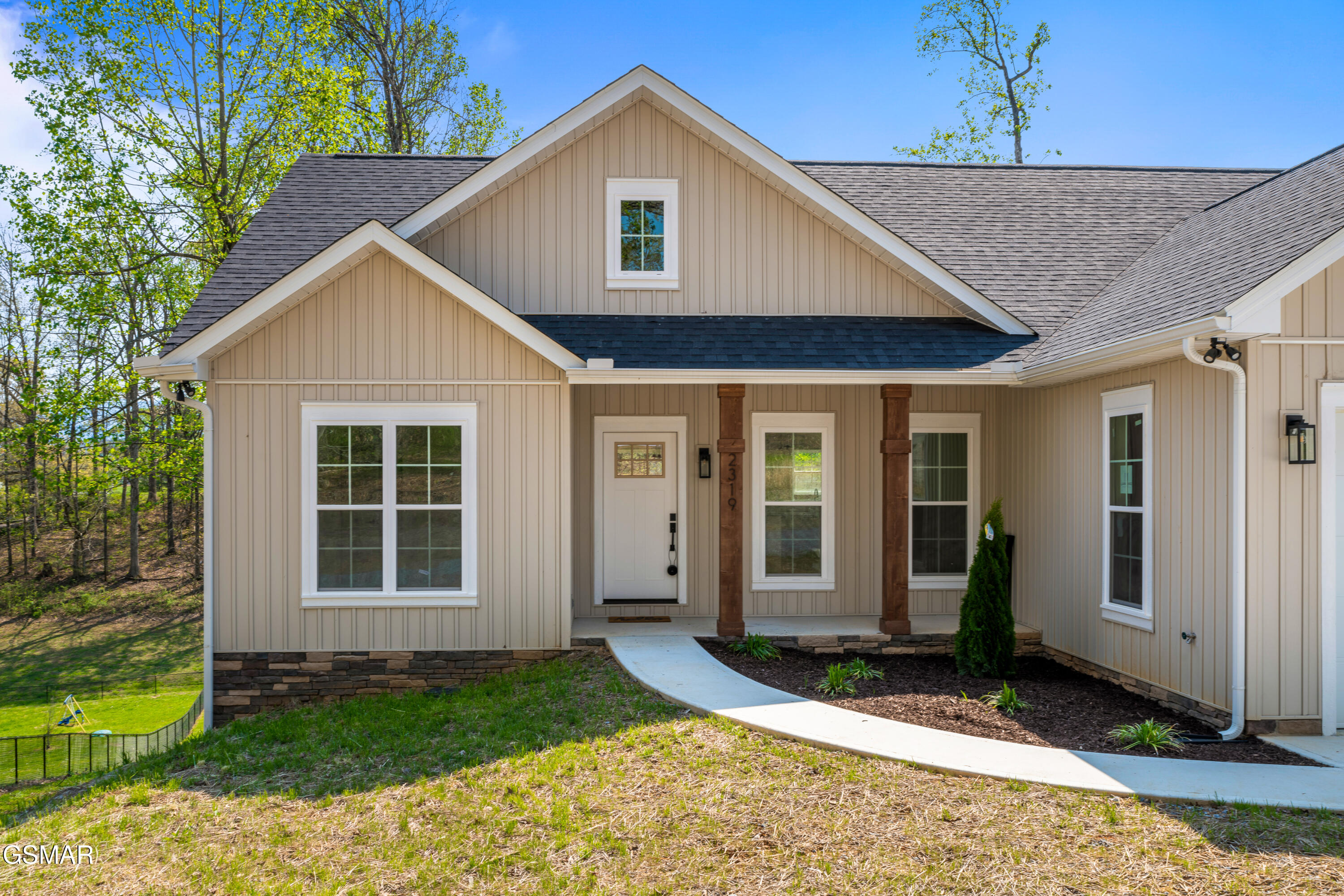 2319 Geraldine Way Sevierville TN 37876