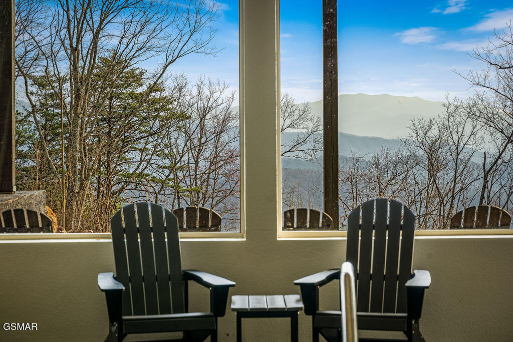 1852 Mountain Ash Way Sevierville TN 37876