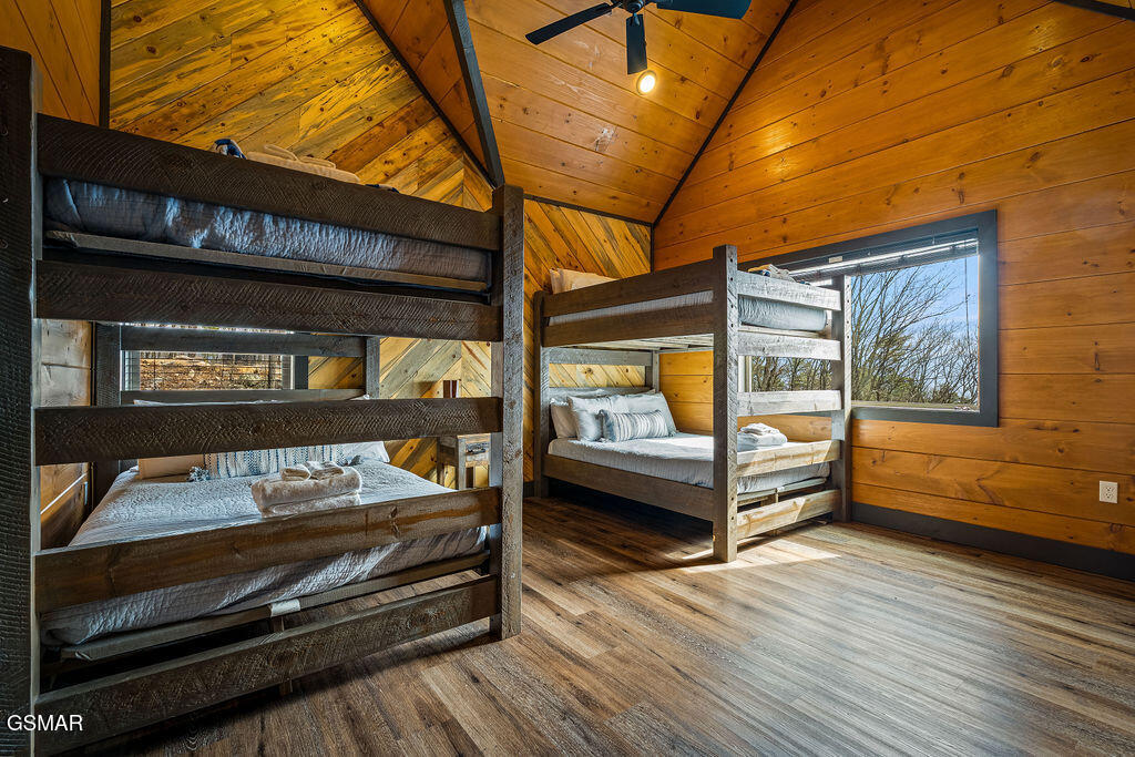 1852 Mountain Ash Way Sevierville TN 37876