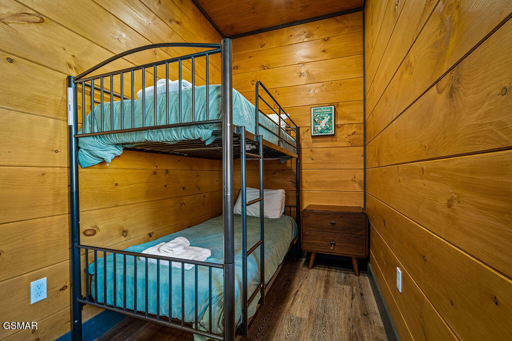 1852 Mountain Ash Way Sevierville TN 37876