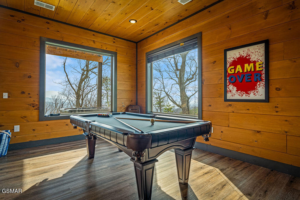 1852 Mountain Ash Way Sevierville TN 37876