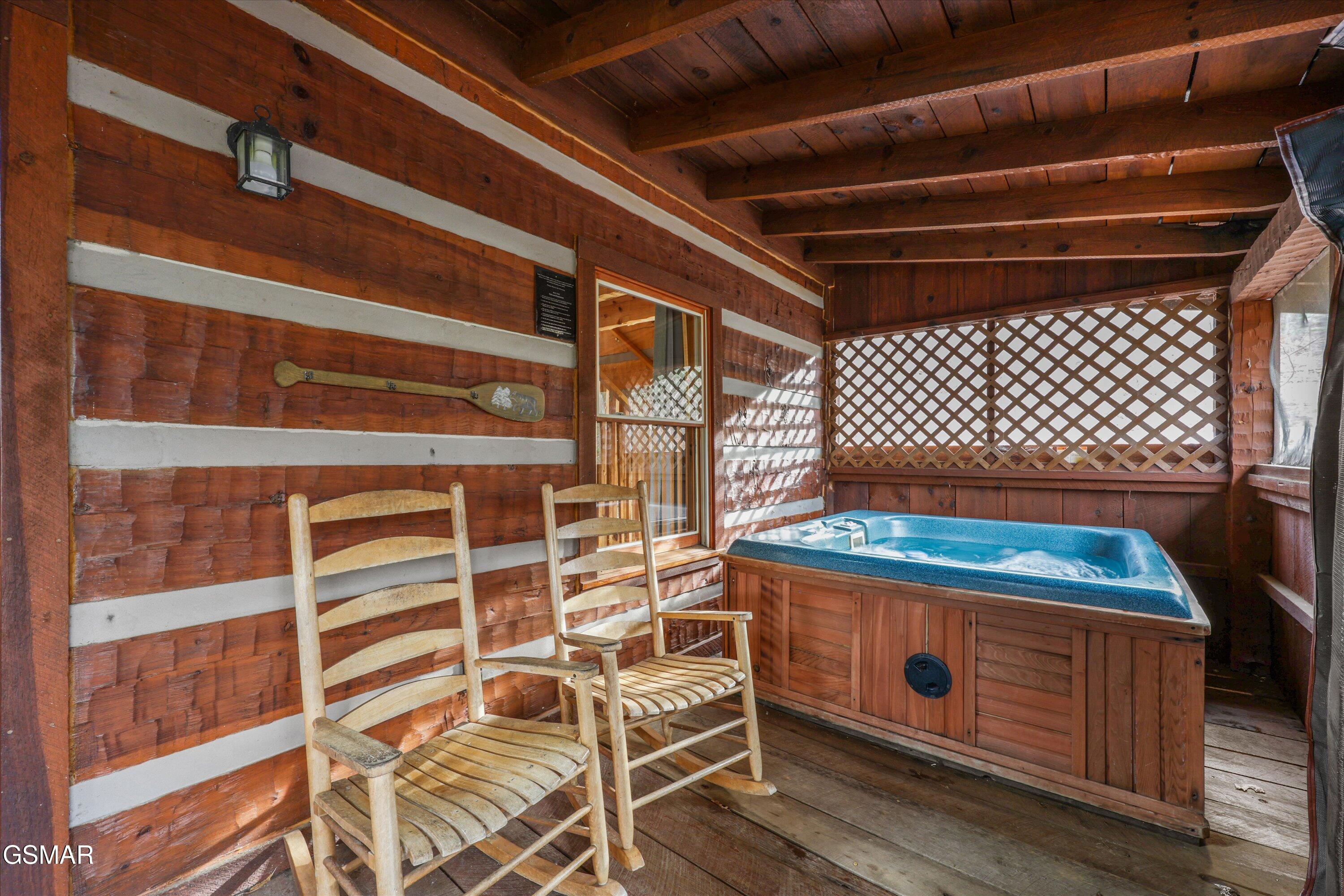 1128 Oak Court Gatlinburg TN 37738