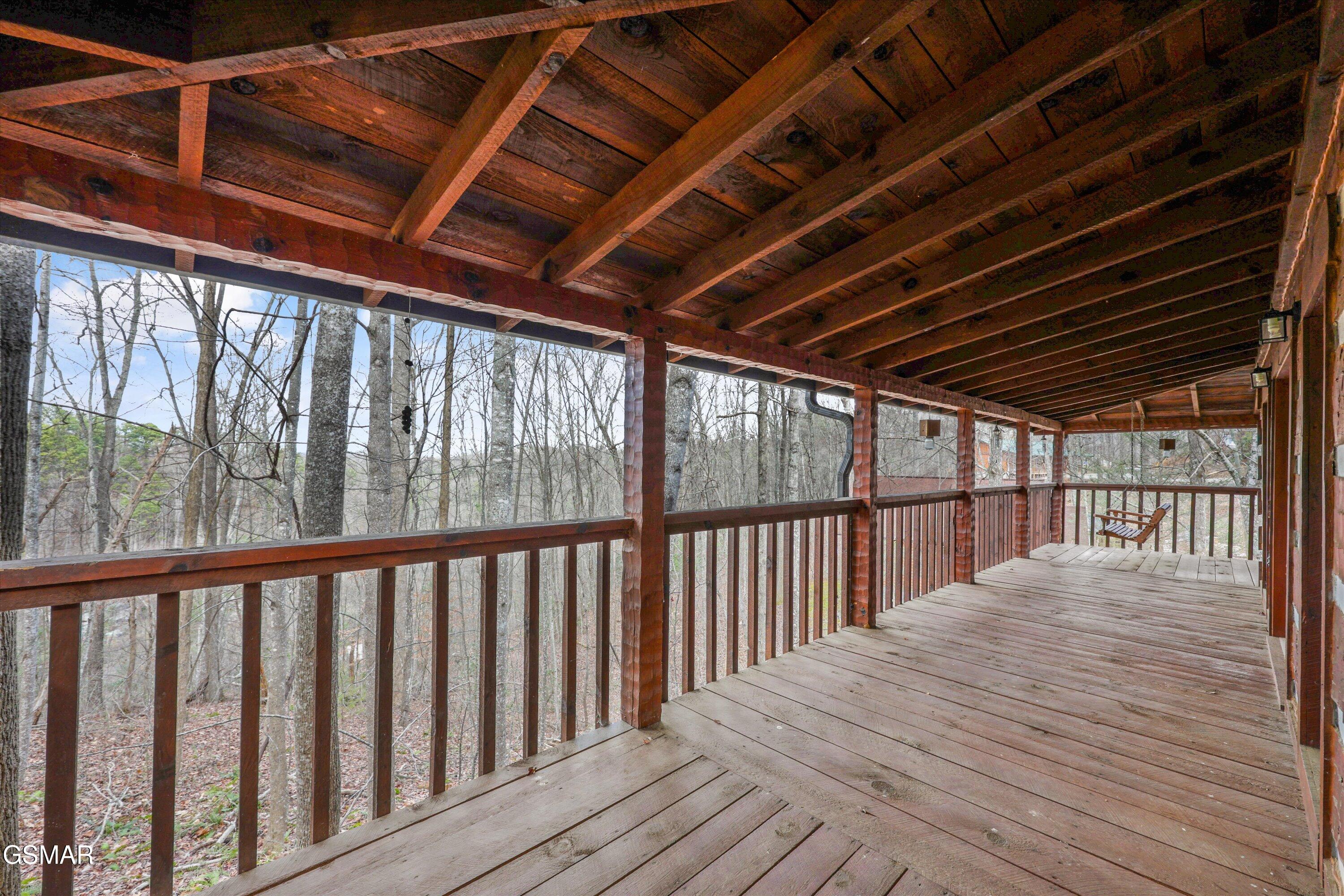 1128 Oak Court Gatlinburg TN 37738