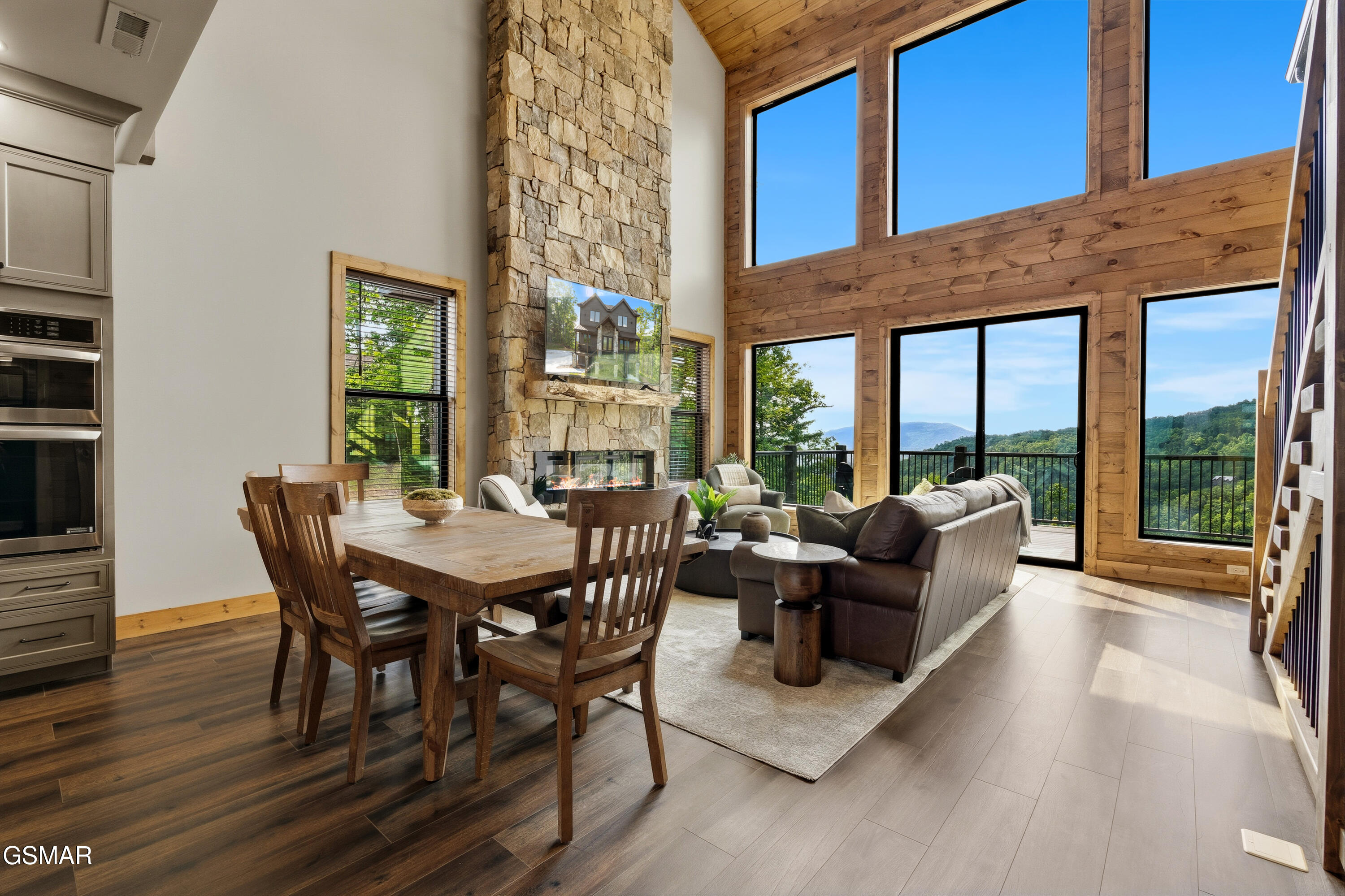 4421 Stackstone Road Sevierville TN 37862