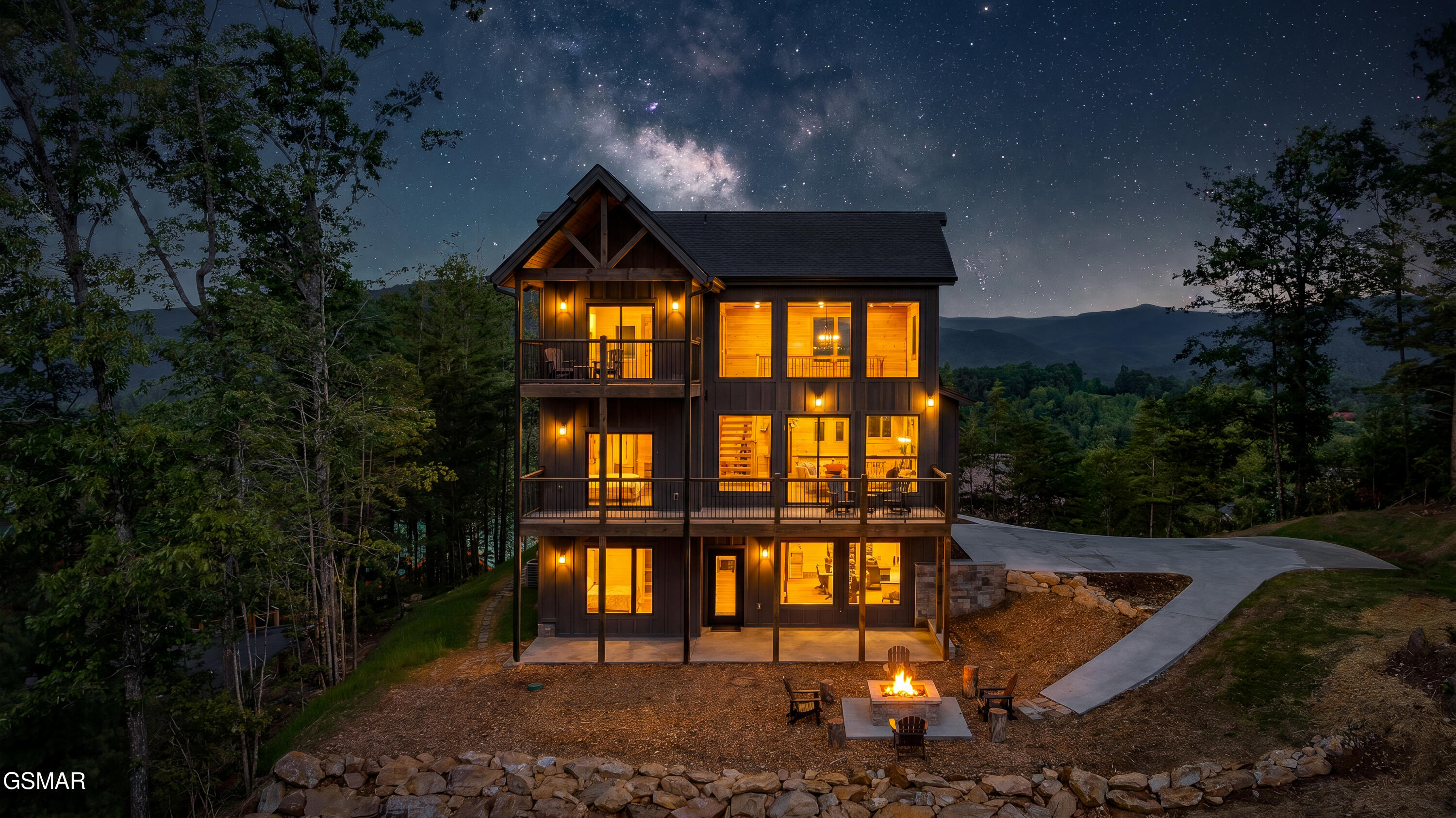 4421 Stackstone Road Sevierville TN 37862