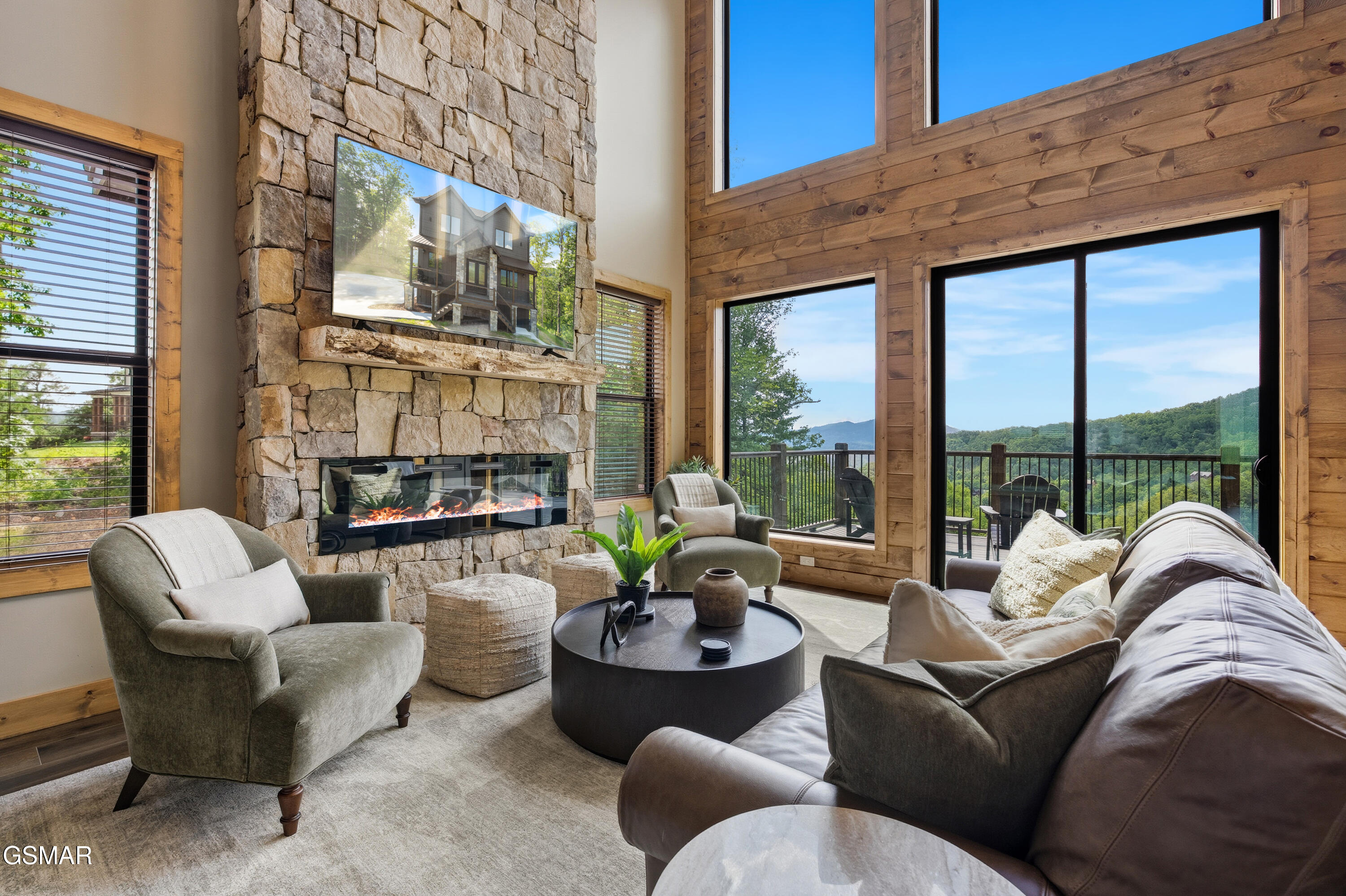 4421 Stackstone Road Sevierville TN 37862