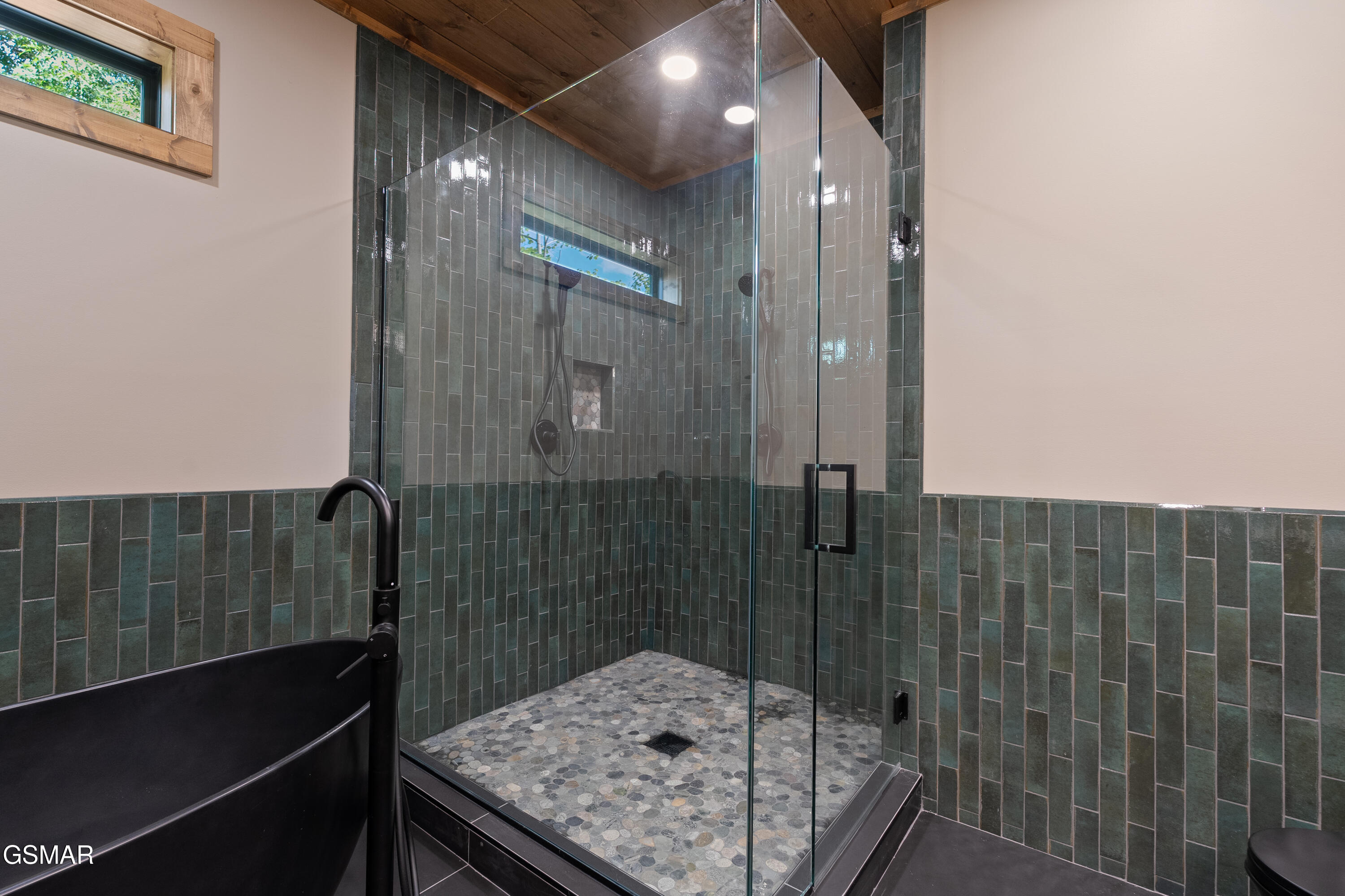 4421 Stackstone Road Sevierville TN 37862