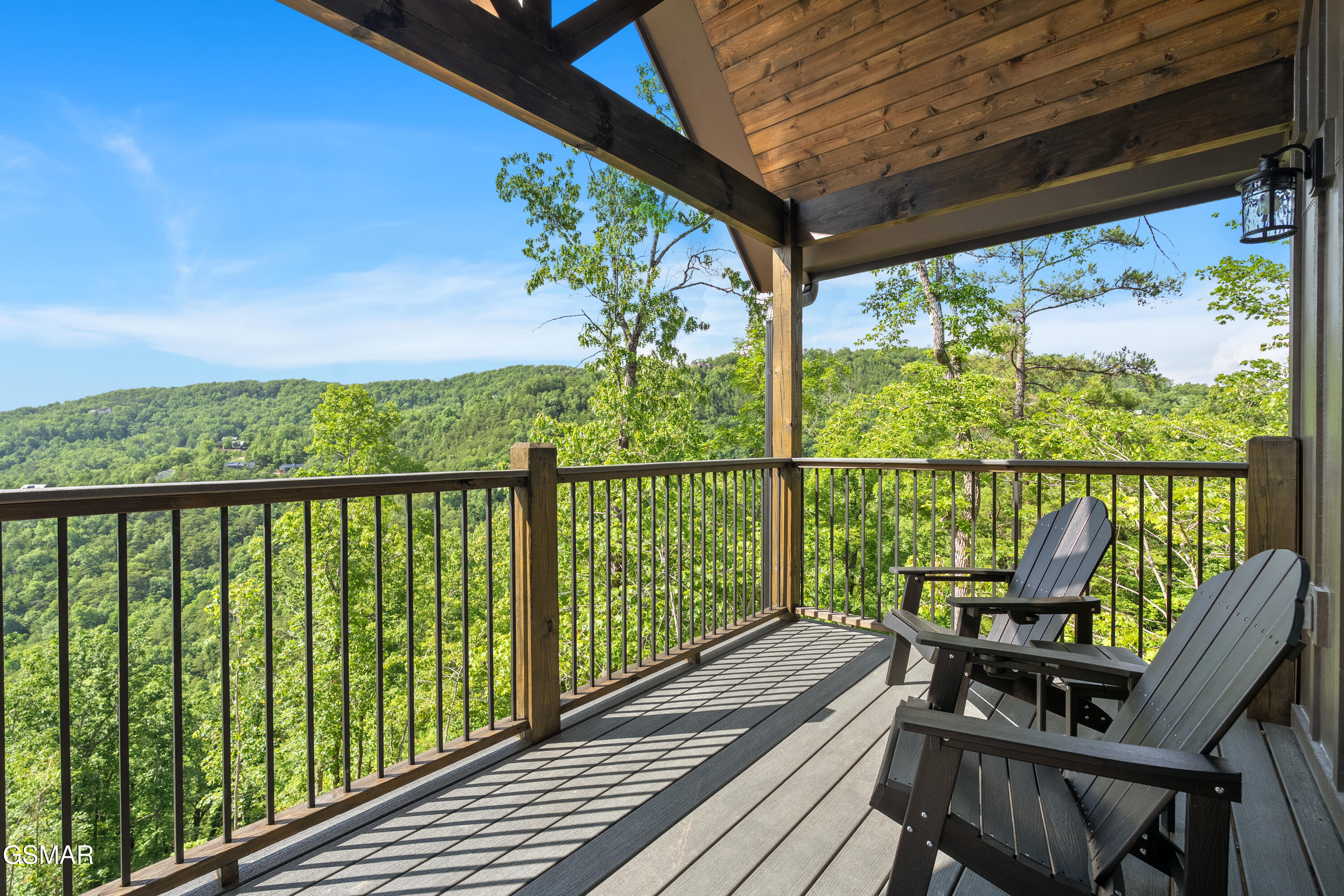 4421 Stackstone Road Sevierville TN 37862