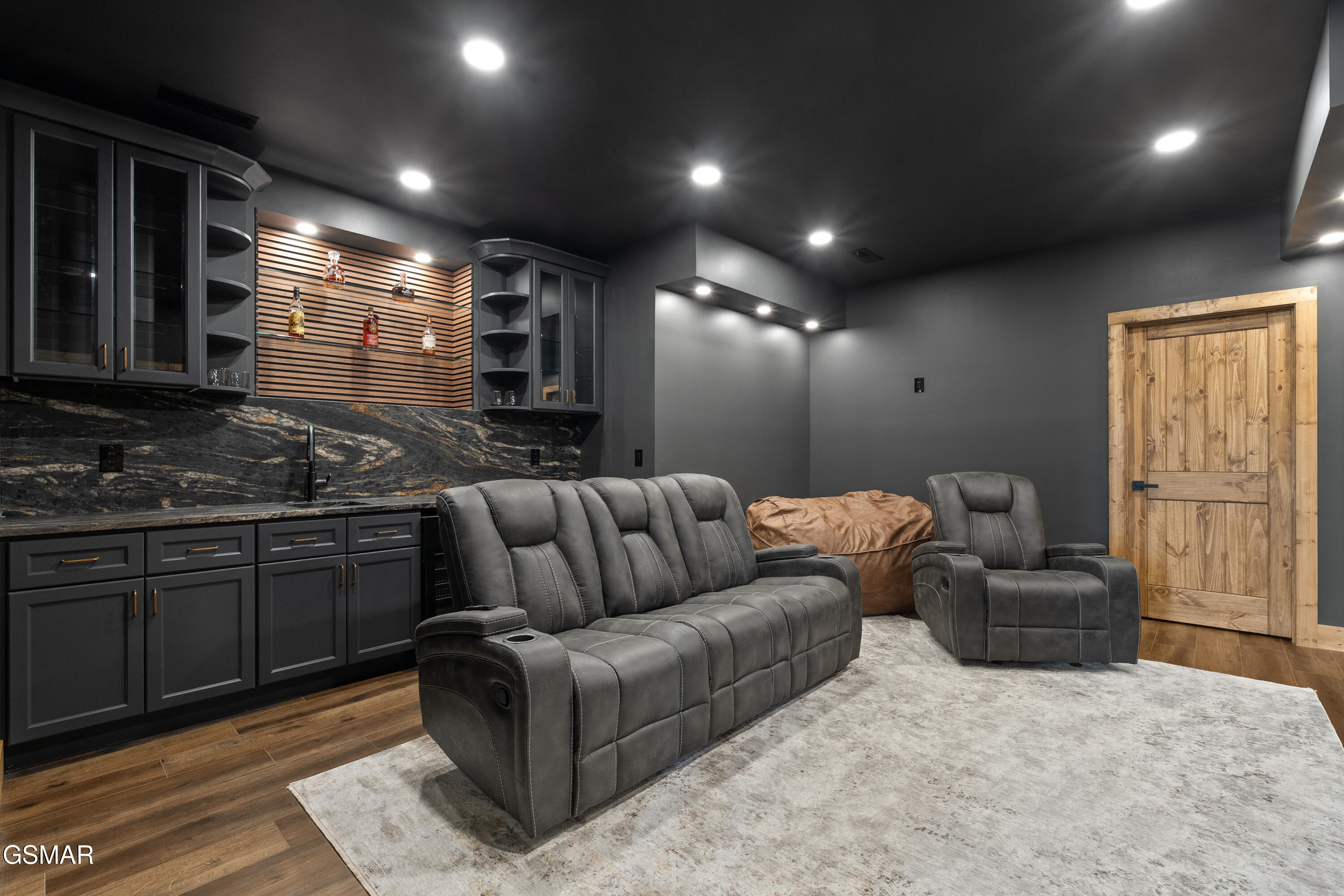 4421 Stackstone Road Sevierville TN 37862