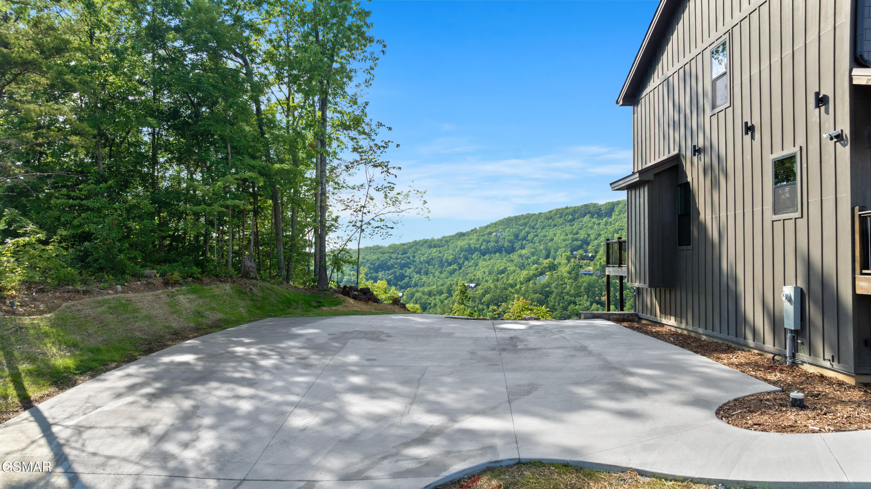 4421 Stackstone Road Sevierville TN 37862