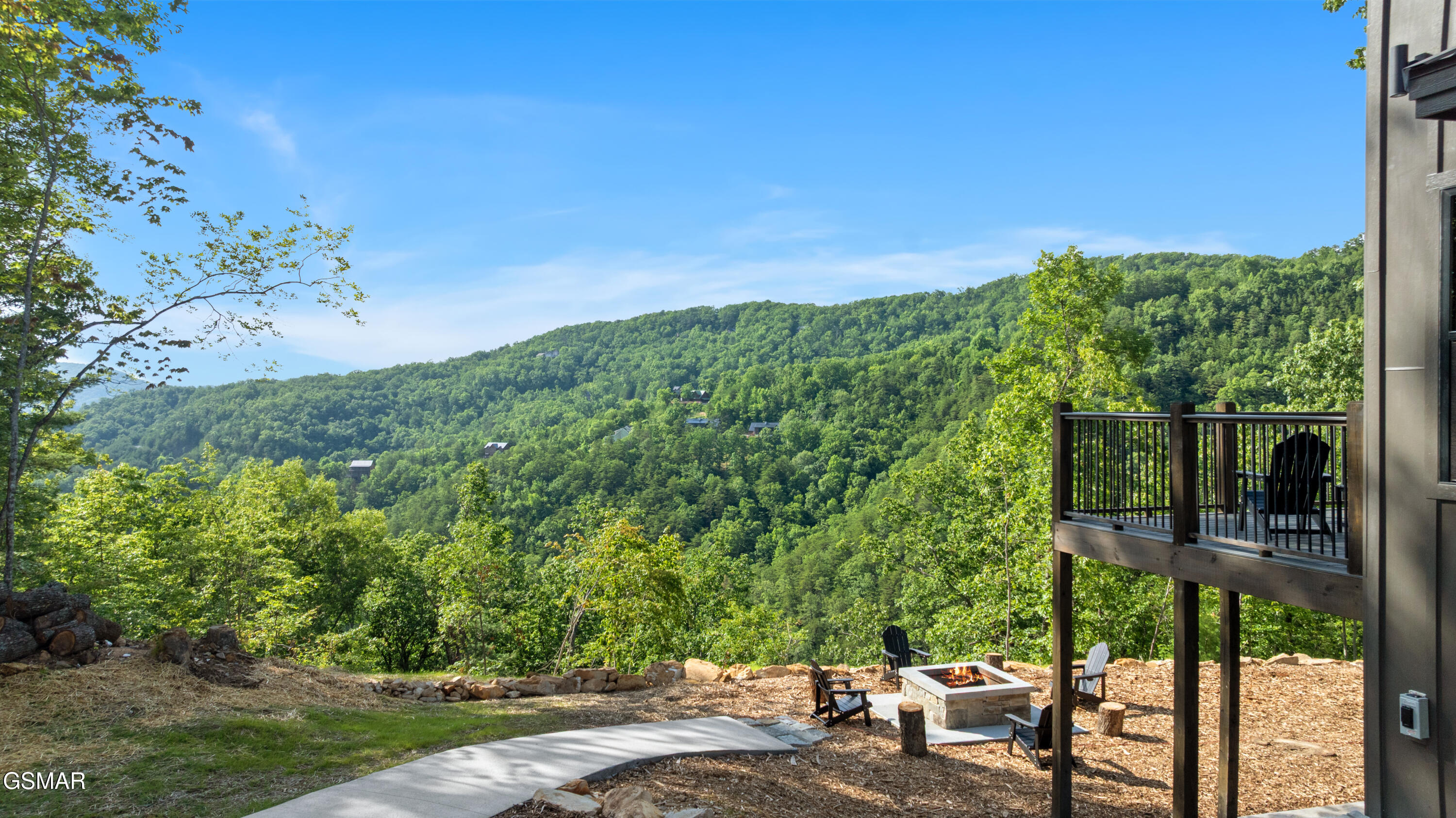 4421 Stackstone Road Sevierville TN 37862