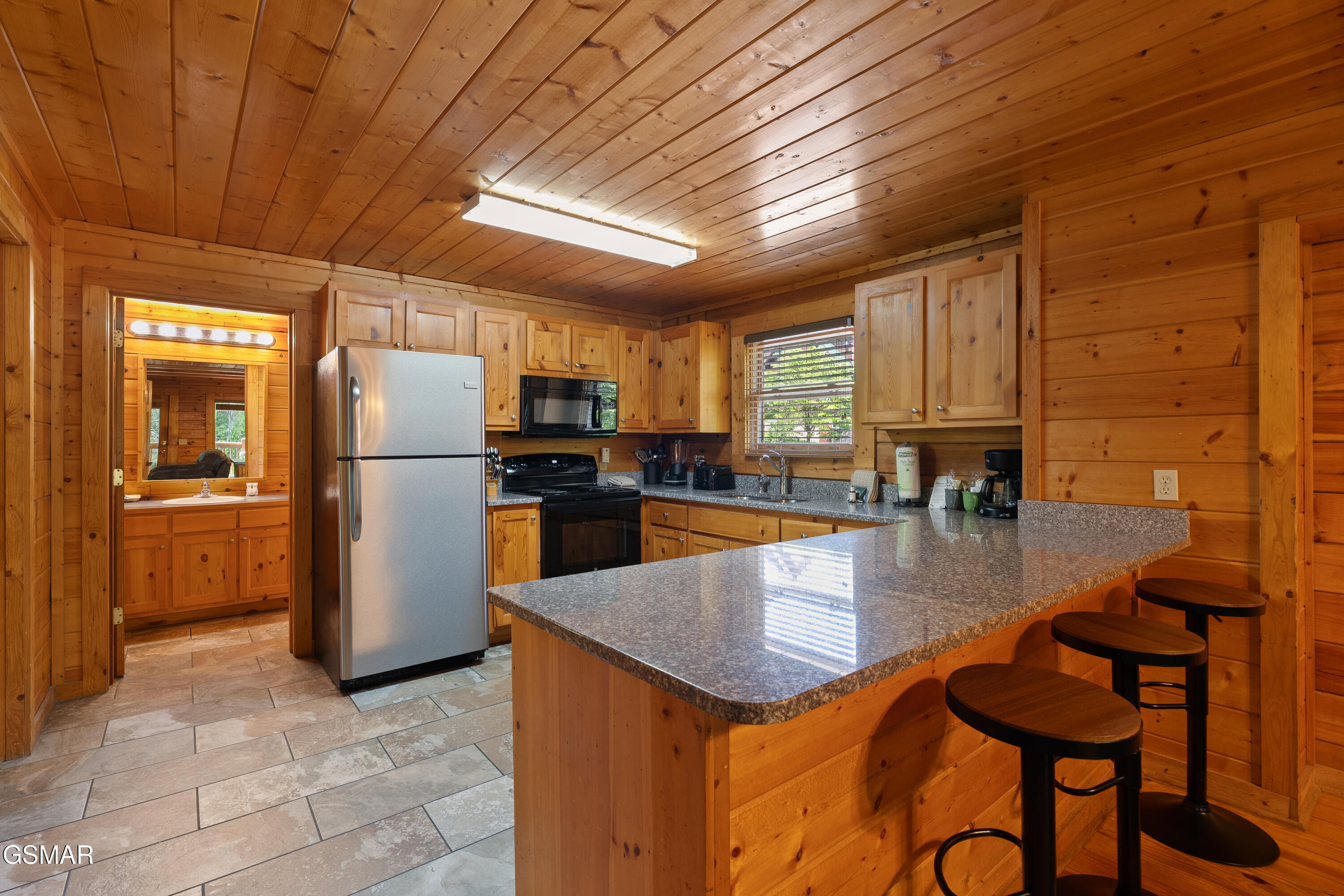 543 Blackberry Ridge Way Pigeon Forge TN 37863