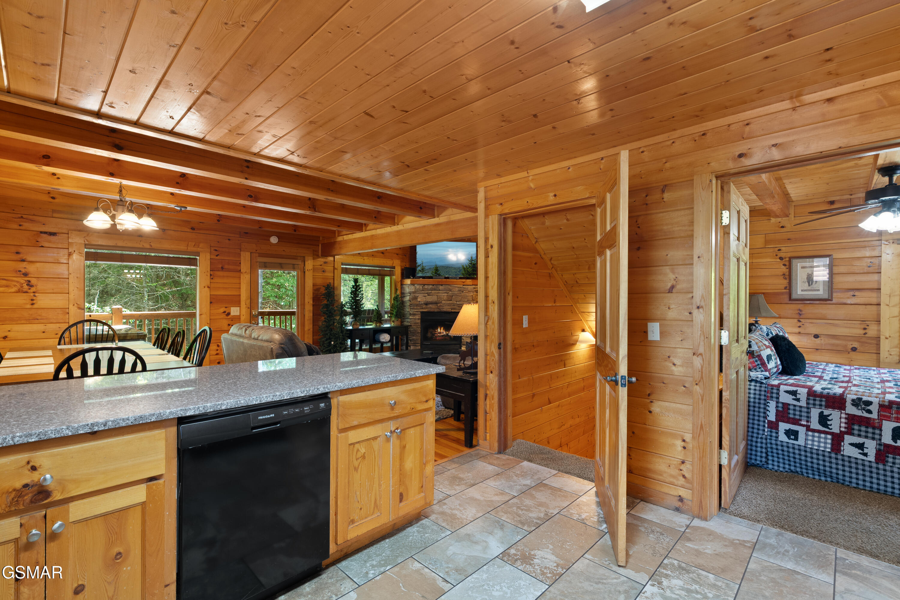 543 Blackberry Ridge Way Pigeon Forge TN 37863