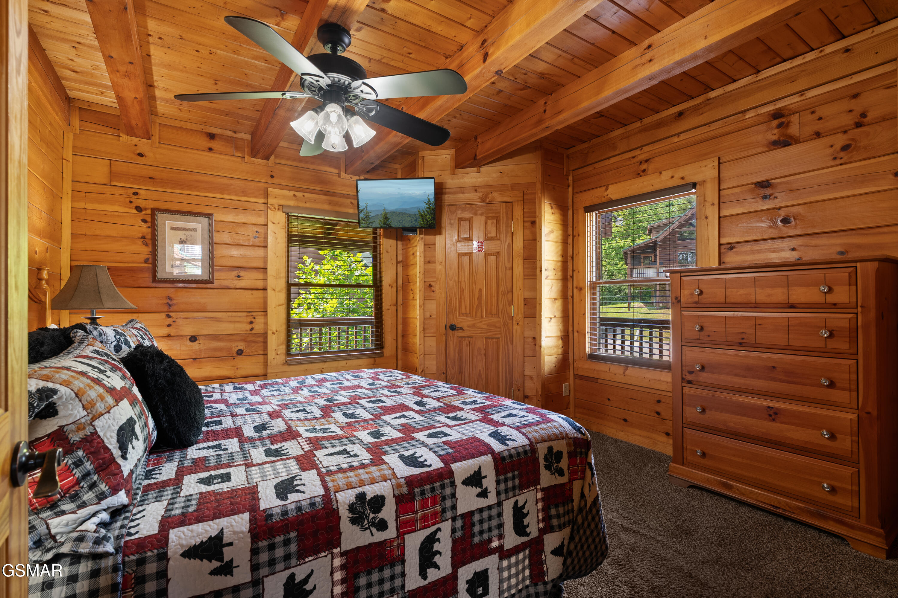 543 Blackberry Ridge Way Pigeon Forge TN 37863