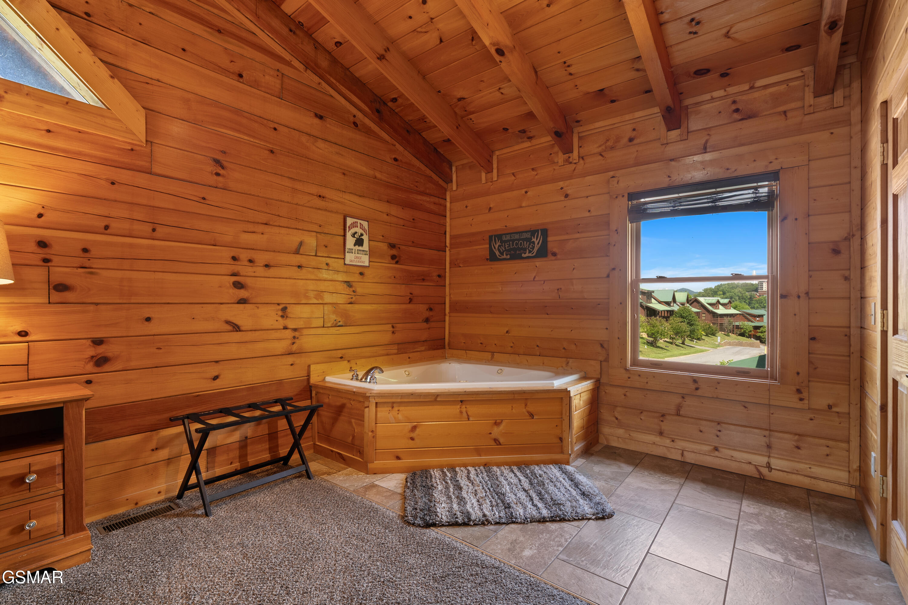 543 Blackberry Ridge Way Pigeon Forge TN 37863