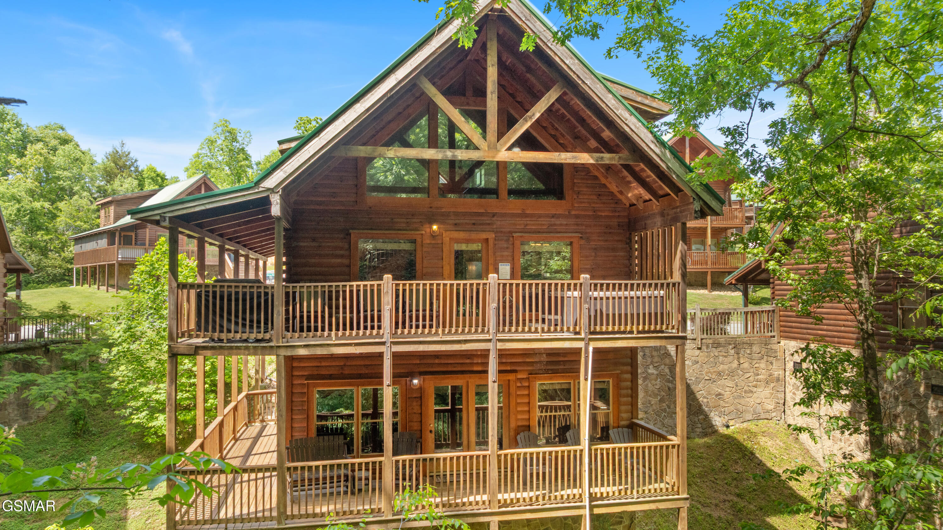 543 Blackberry Ridge Way Pigeon Forge TN 37863