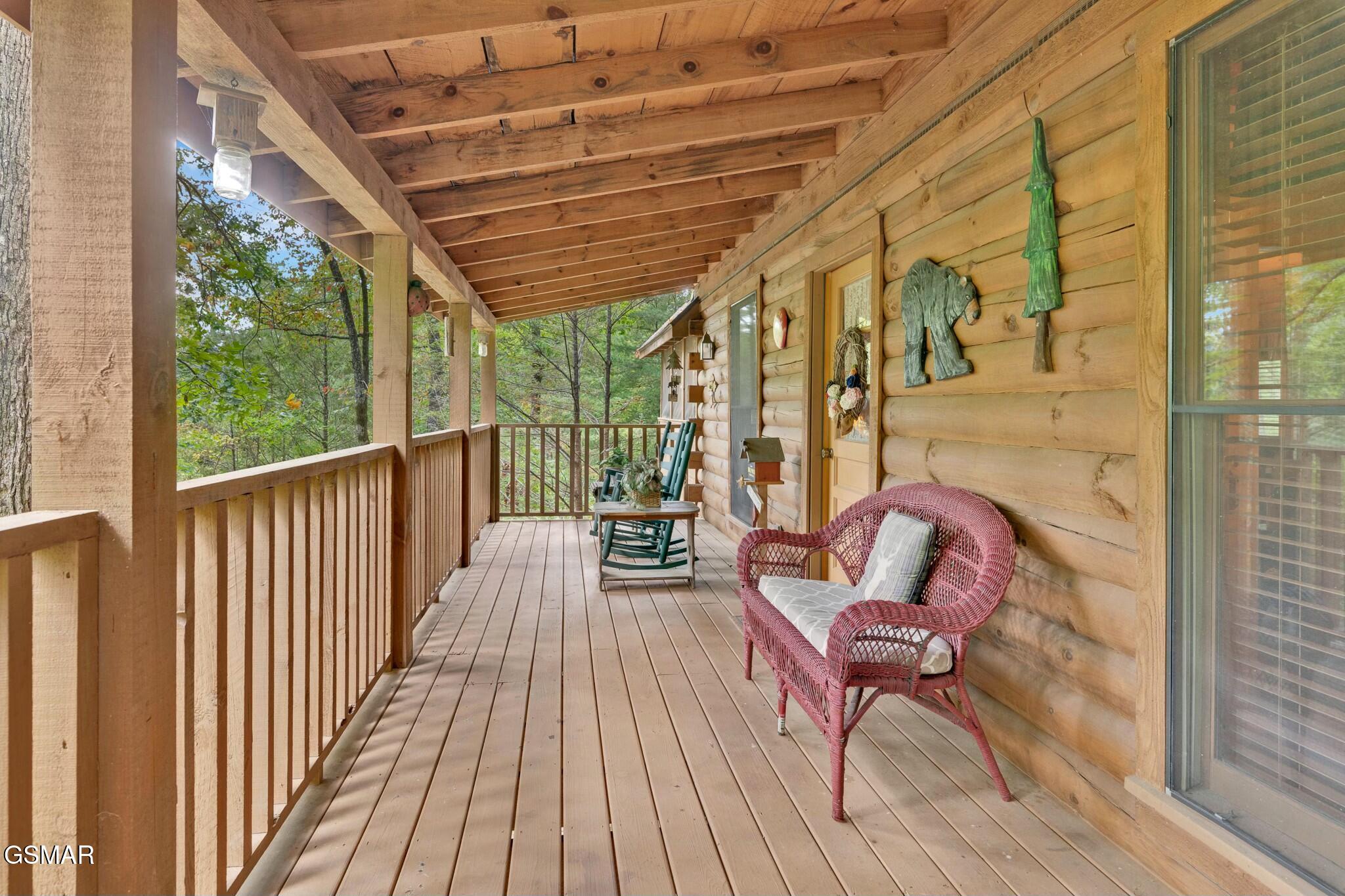 2349 Courtney Lane Sevierville TN 37876