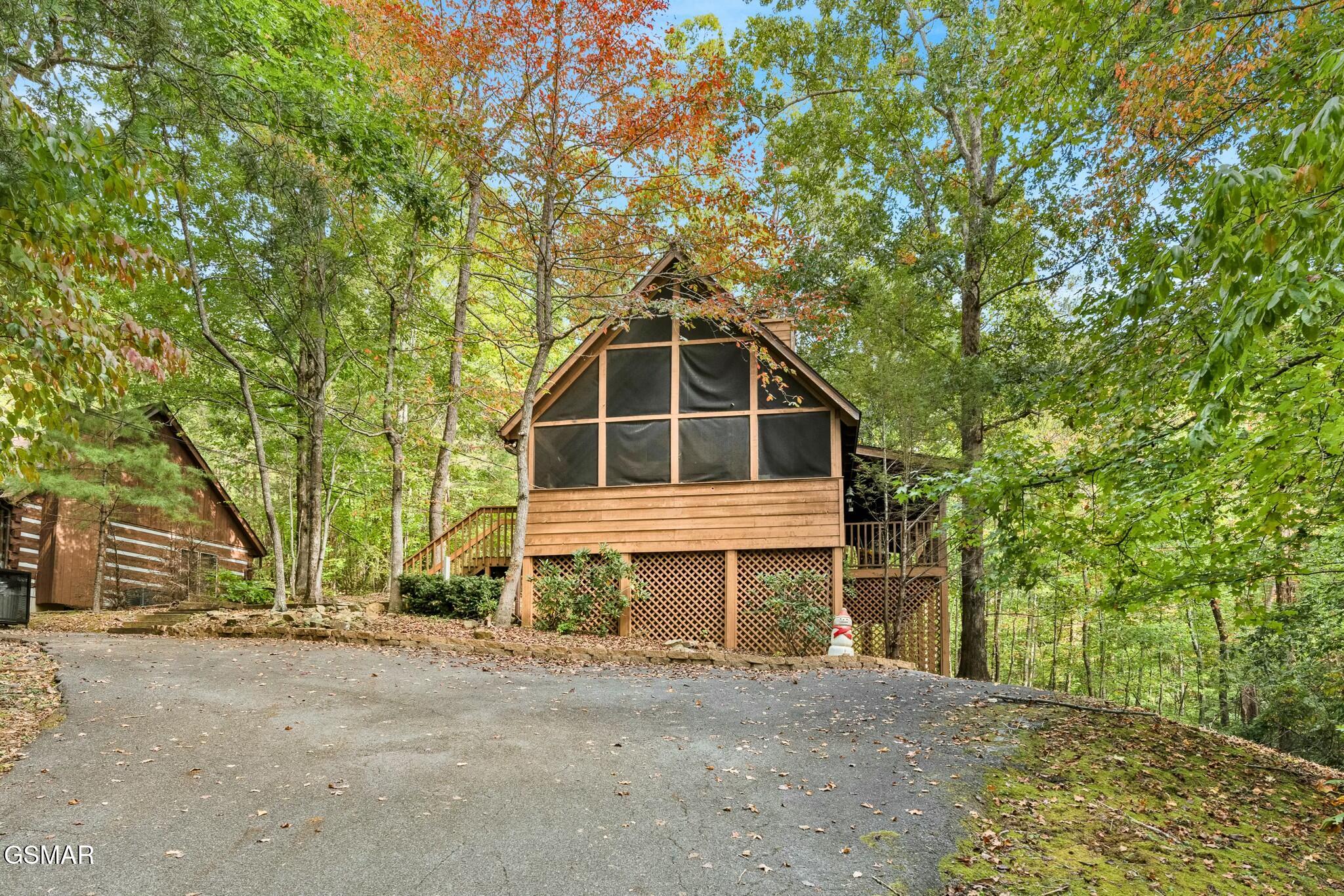 2349 Courtney Lane Sevierville TN 37876