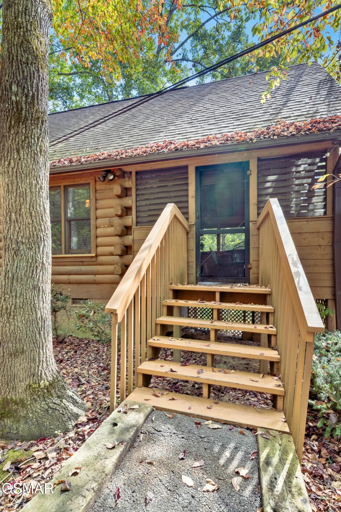 2349 Courtney Lane Sevierville TN 37876