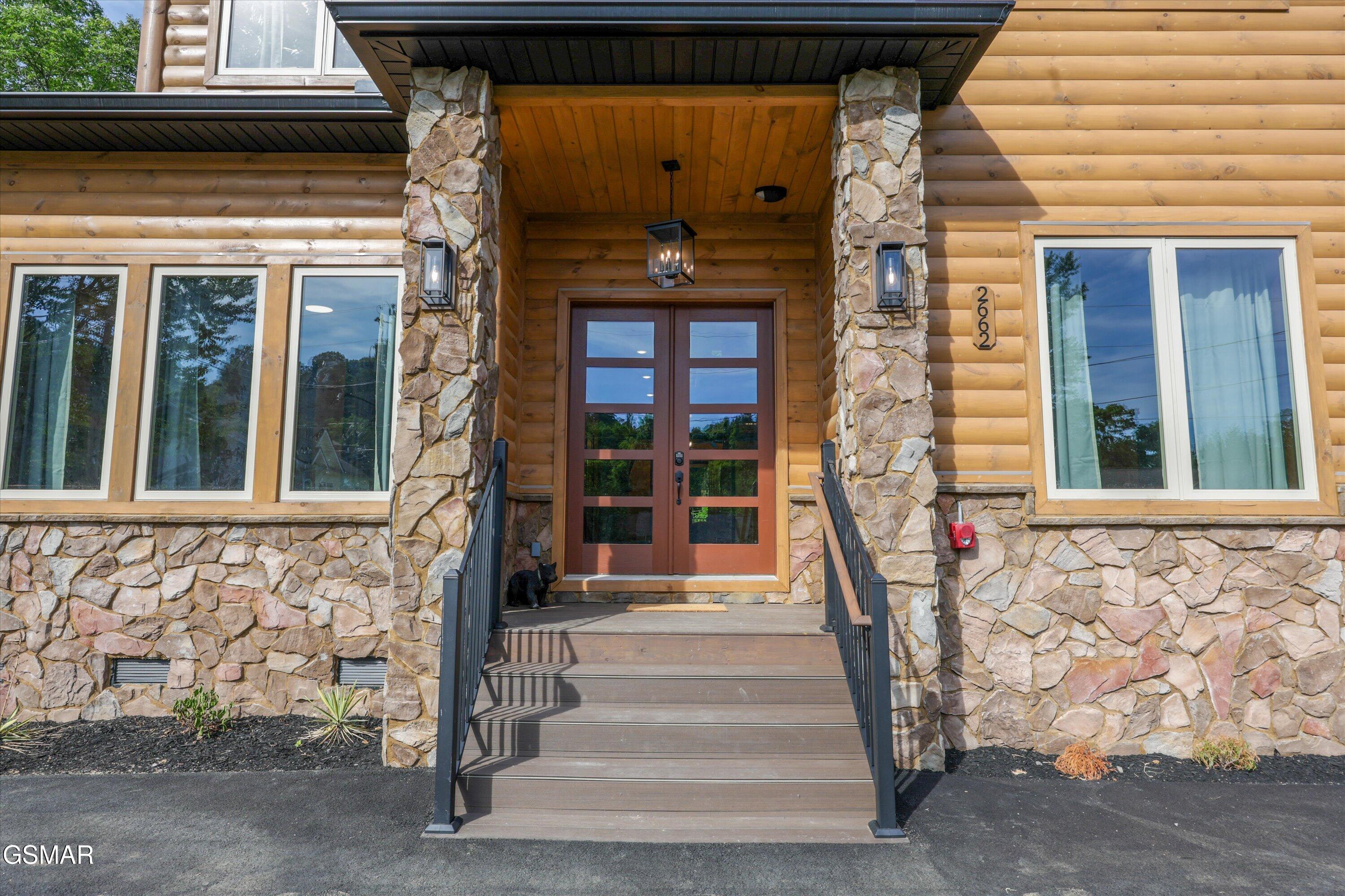 2662 High Valley Drive Pigeon Forge TN 37863