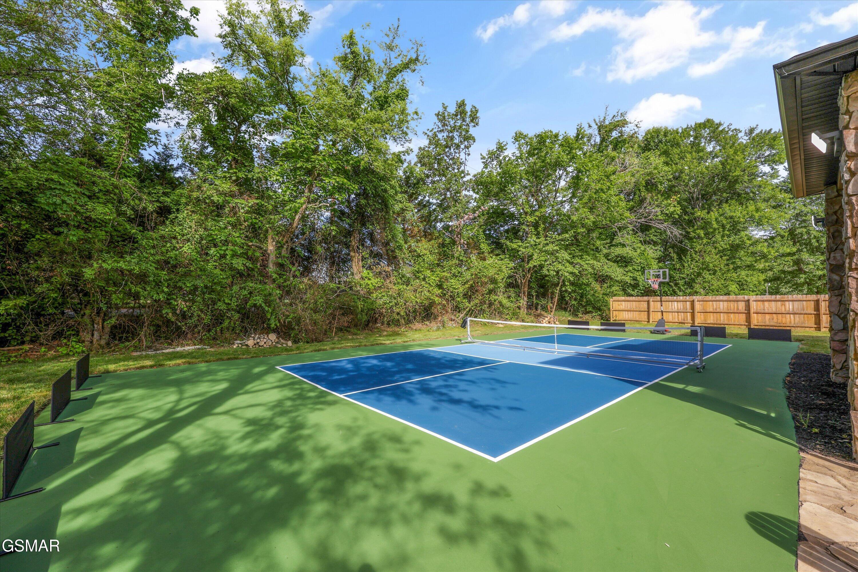 2662 High Valley Drive Pigeon Forge TN 37863