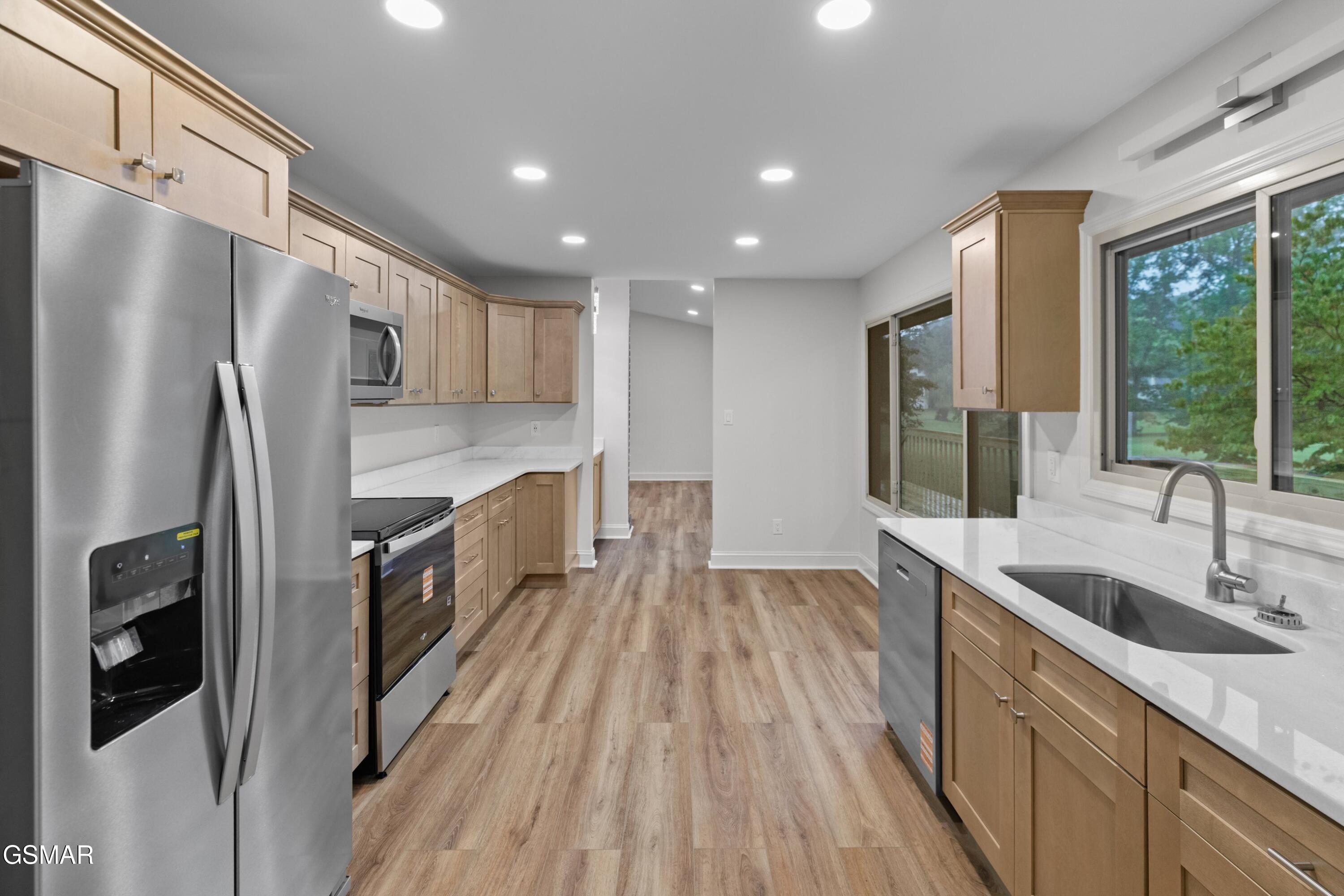 3320 Hazelwood Court Baneberry TN 37890