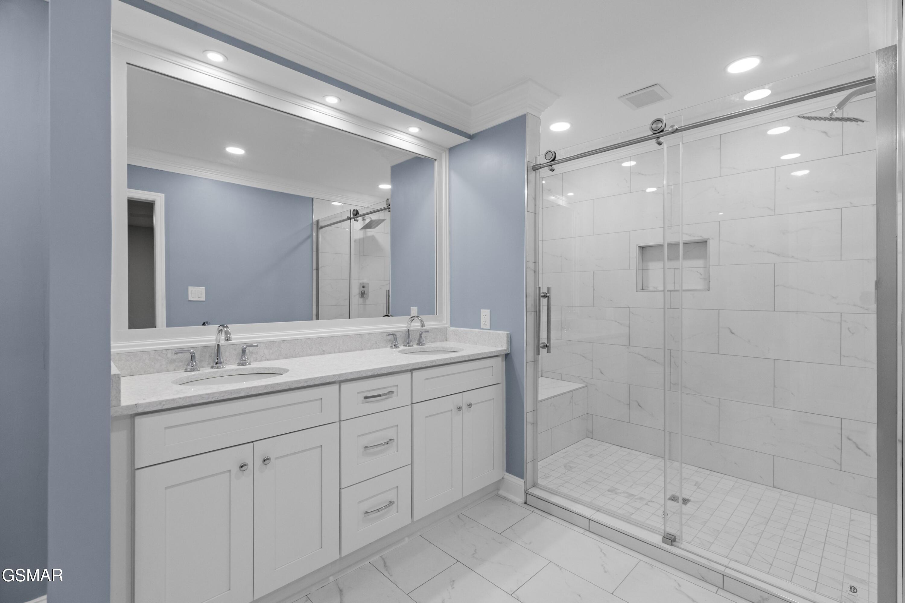 3320 Hazelwood Court Baneberry TN 37890