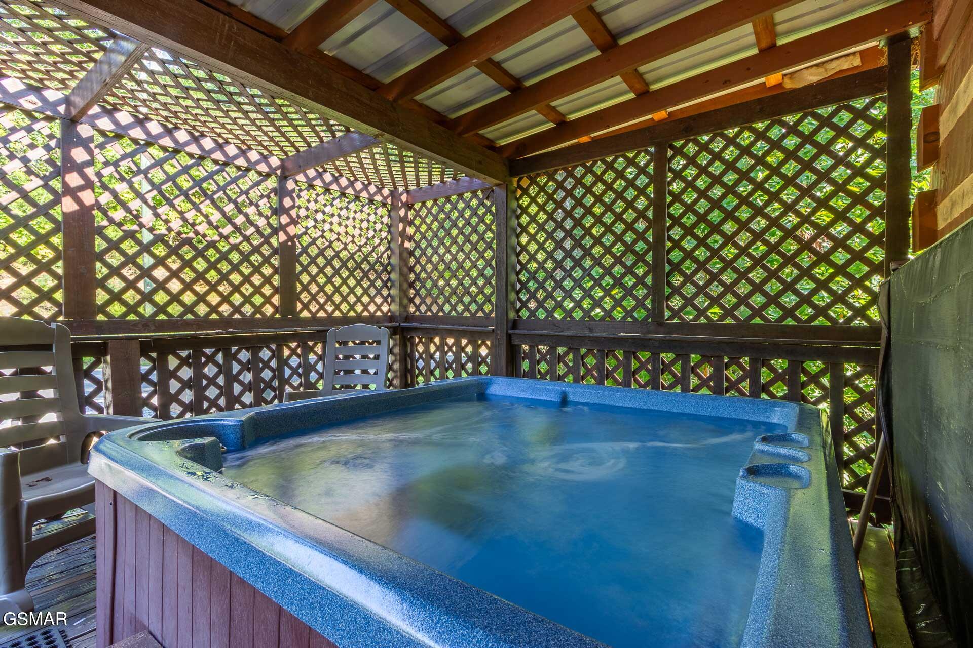 1455 Honey Oaks Way Sevierville TN 37876