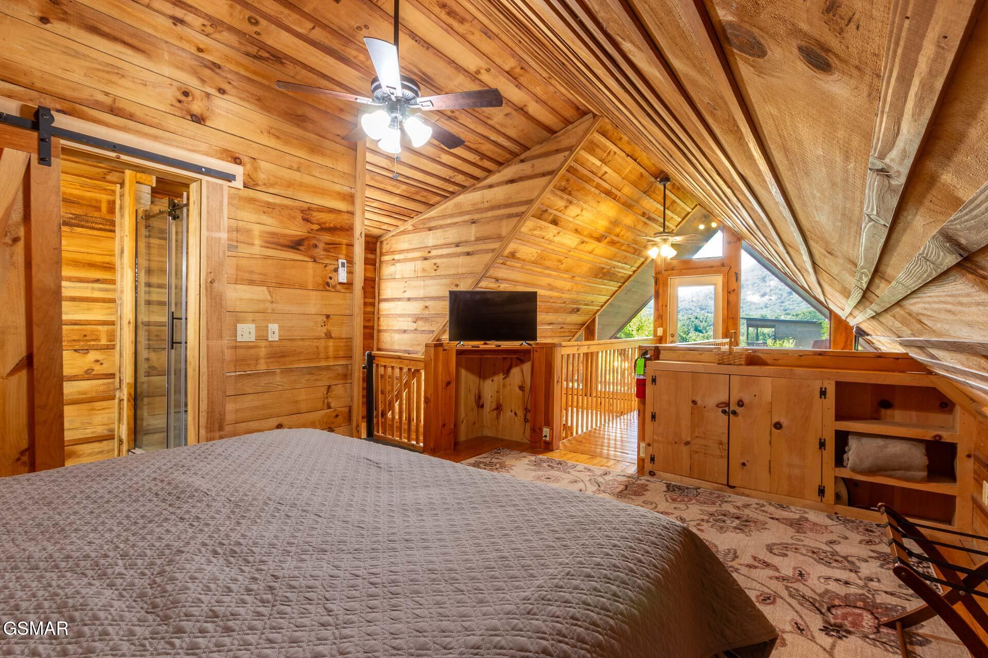 1455 Honey Oaks Way Sevierville TN 37876