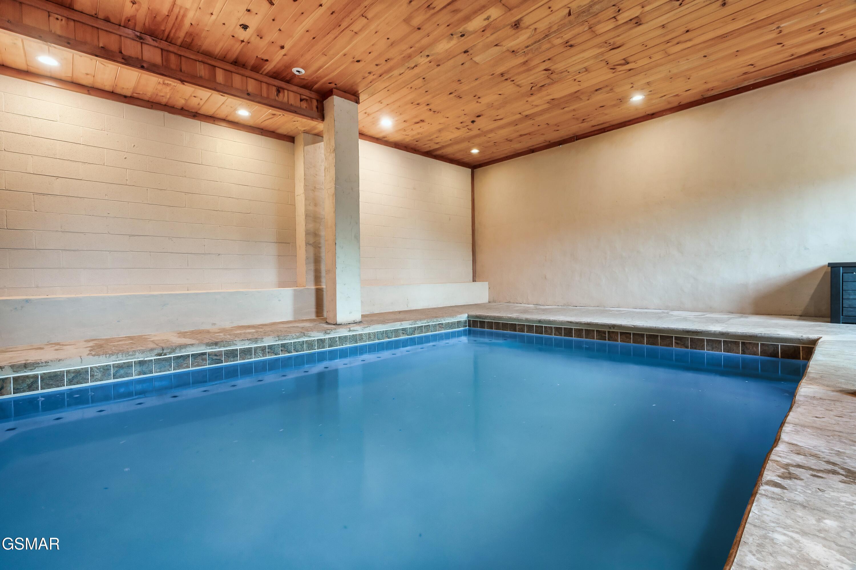 1242 Bird Nest Way Sevierville TN 37862