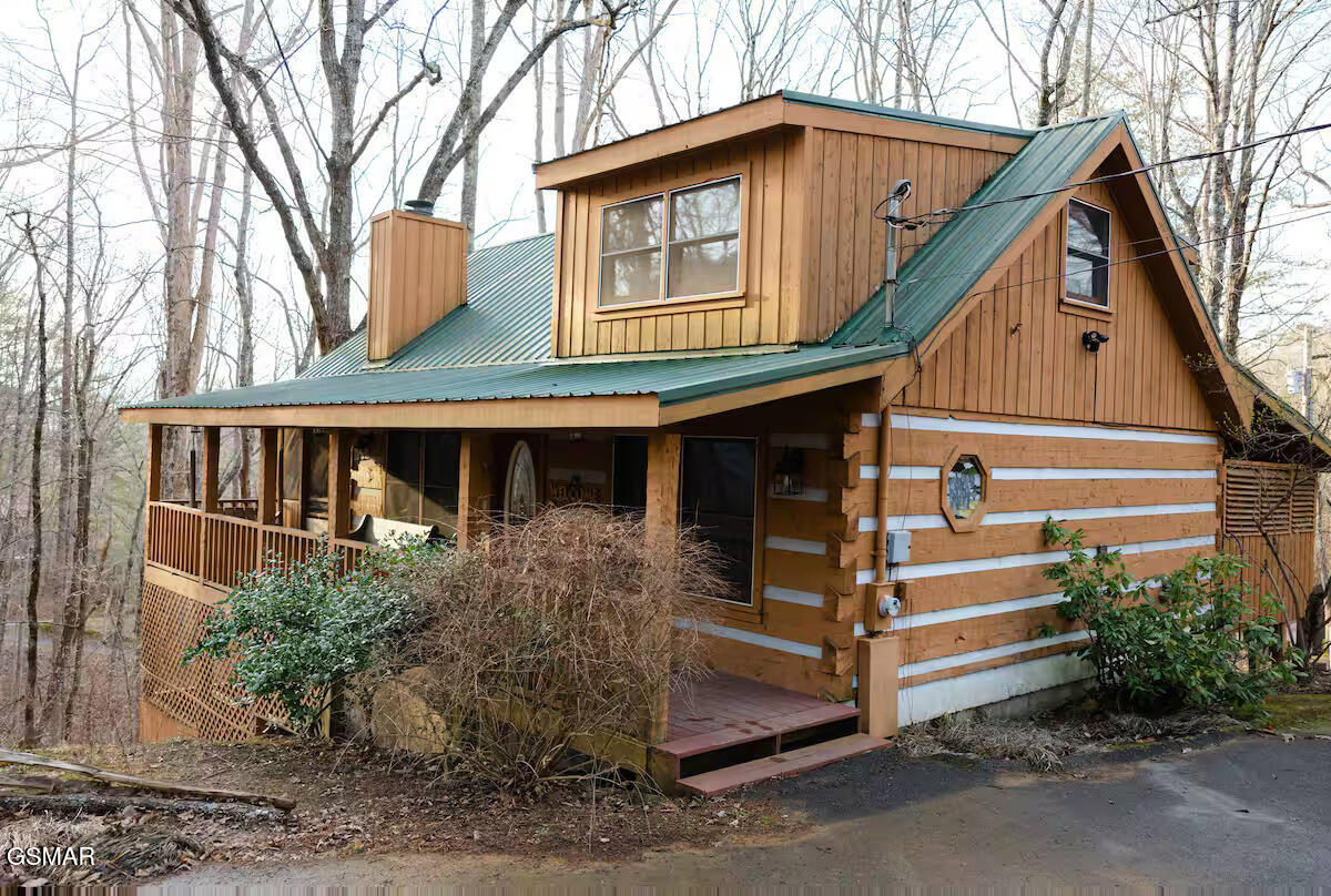 1655 S Mountain View Road Sevierville TN 37876