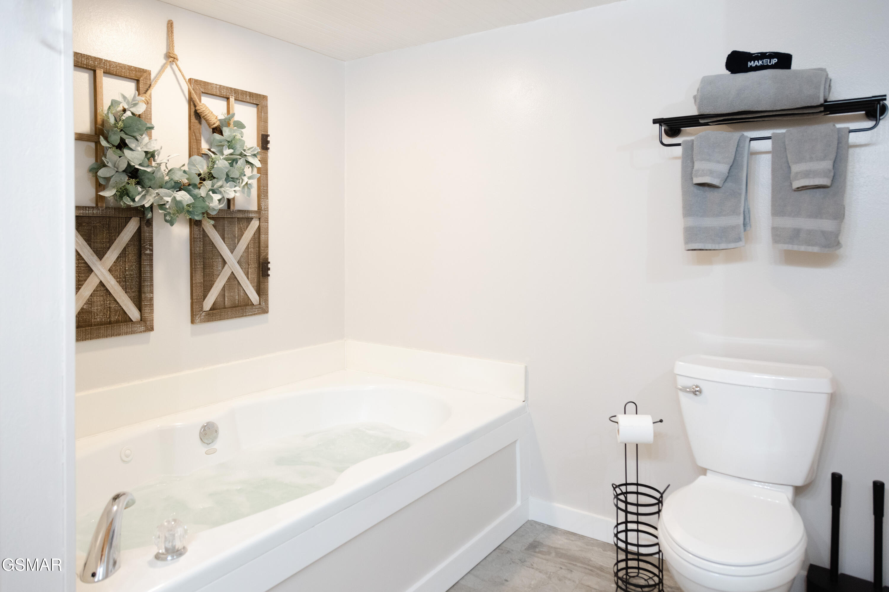 1655 S Mountain View Road Sevierville TN 37876