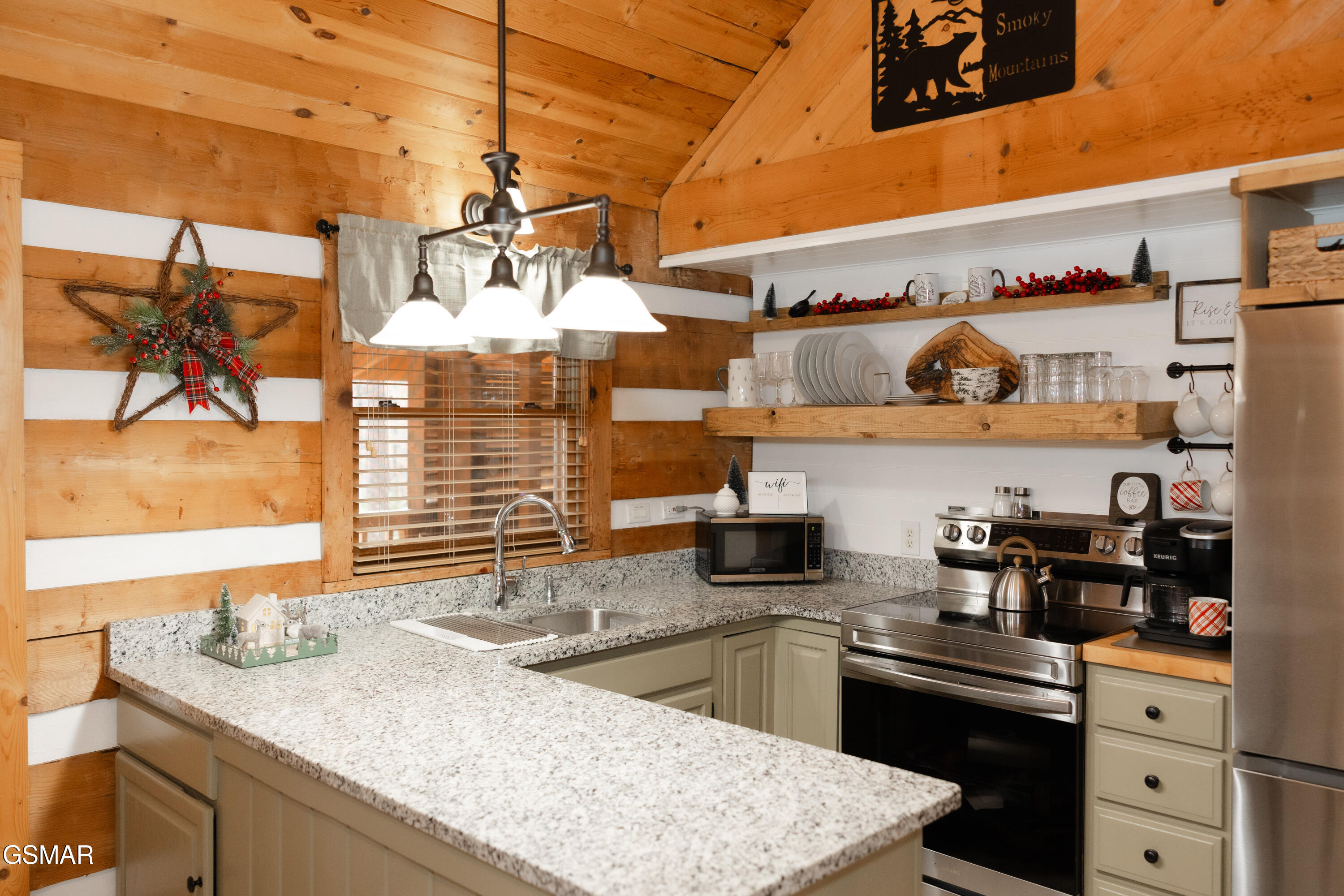 1655 S Mountain View Road Sevierville TN 37876