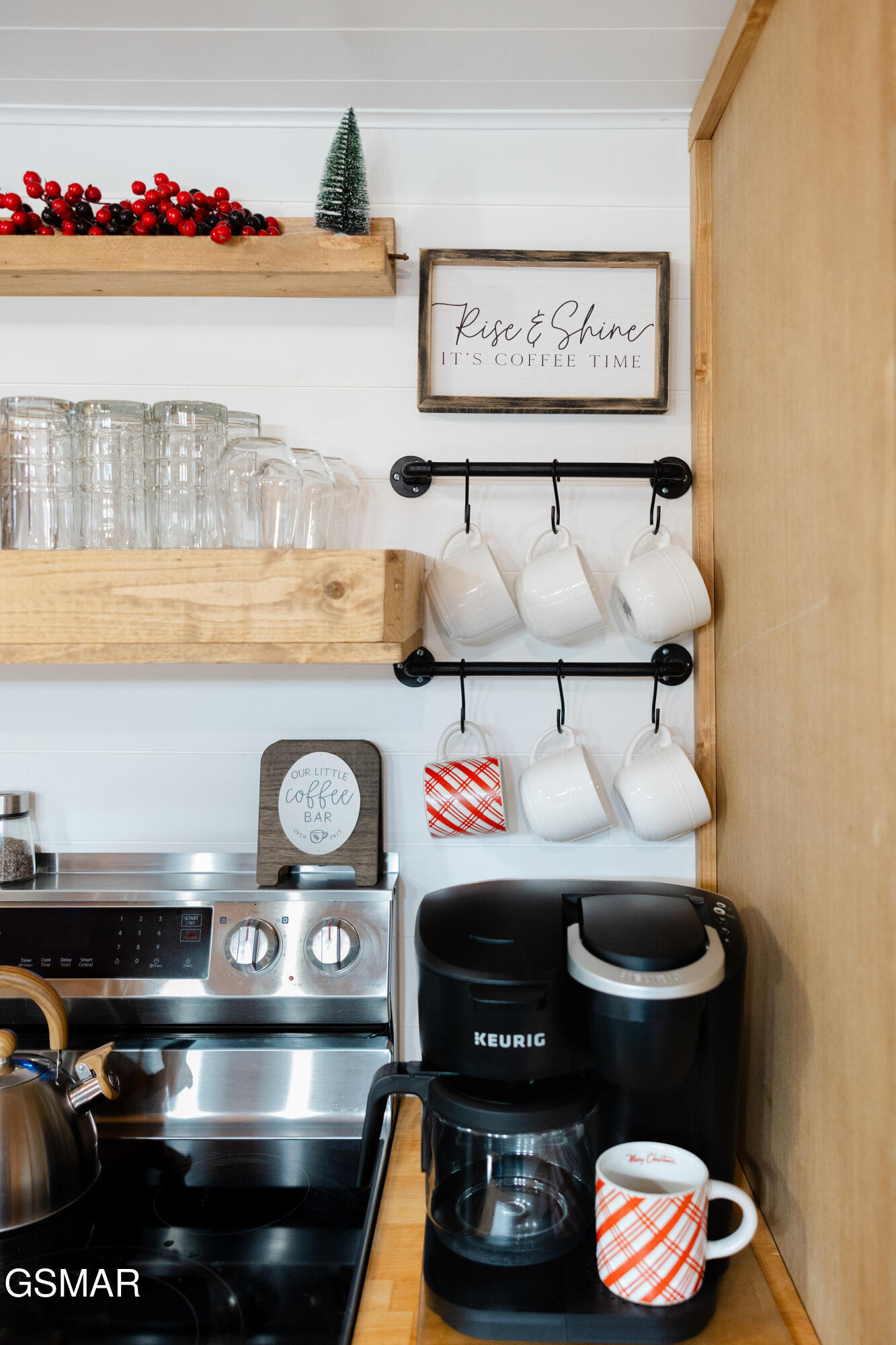 1655 S Mountain View Road Sevierville TN 37876