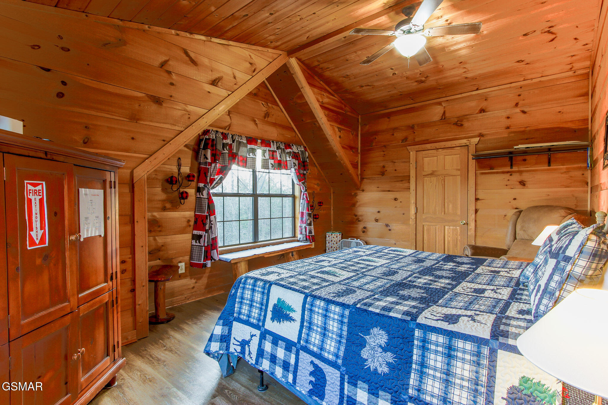 2222 Windswept View Way Sevierville TN 37876