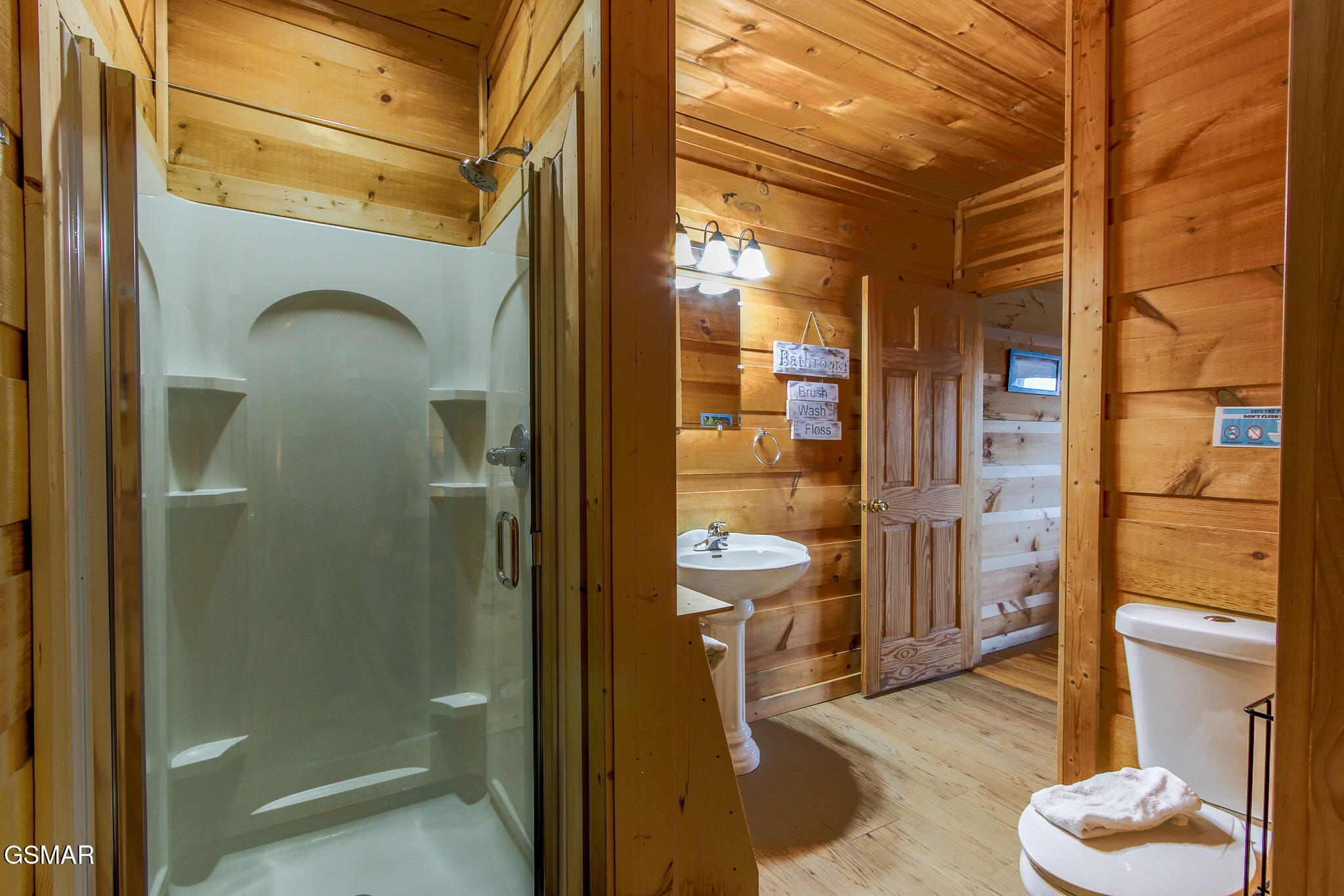 2222 Windswept View Way Sevierville TN 37876