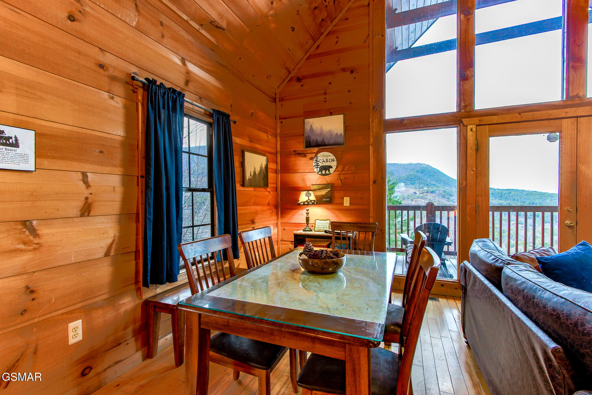 2222 Windswept View Way Sevierville TN 37876