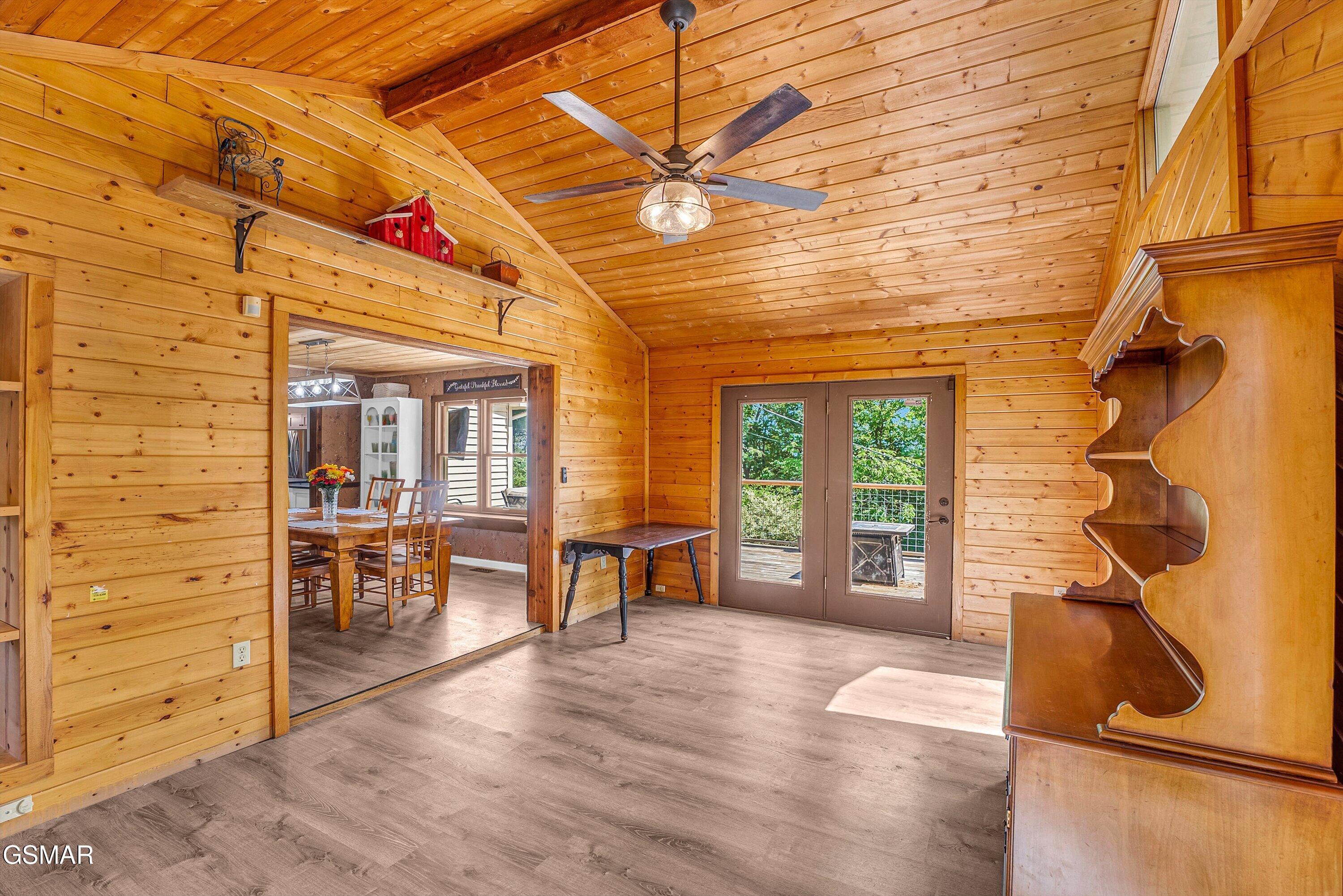 1131 Lindsey Drive Sevierville TN 37876