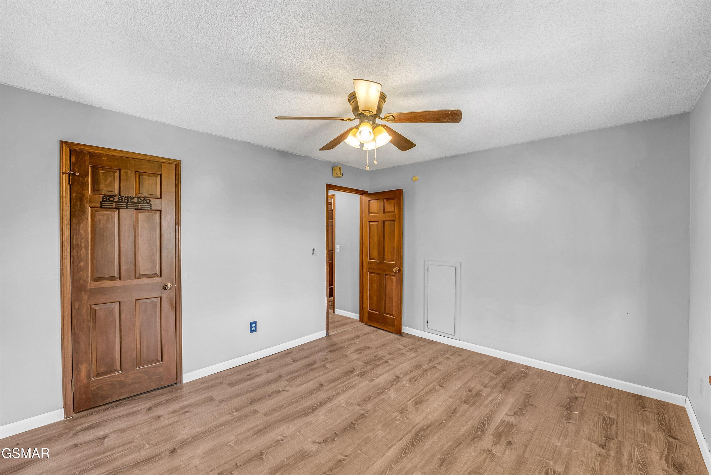 1131 Lindsey Drive Sevierville TN 37876