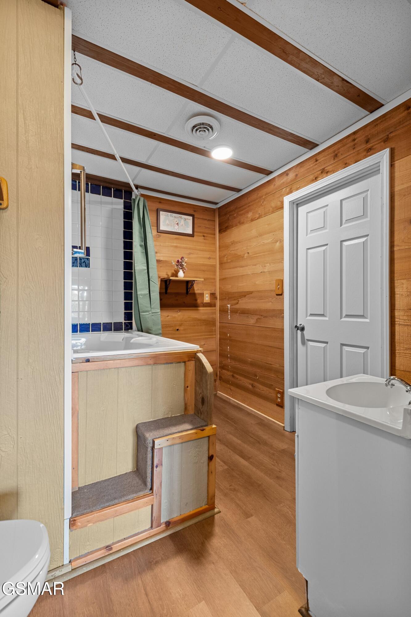 1820 Babbs Mill Road Greeneville TN 37616