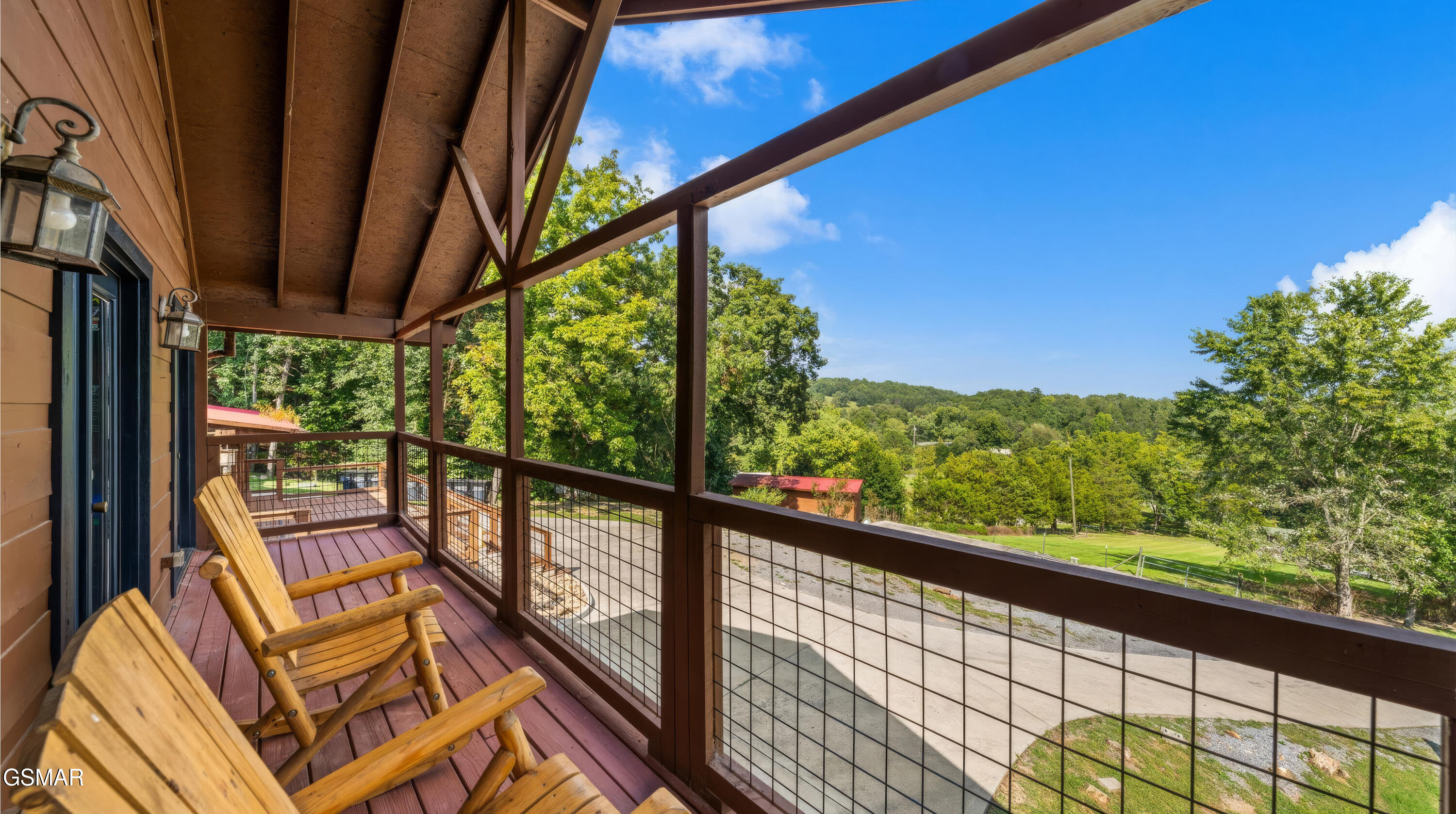 2209 Henderson Springs Road Pigeon Forge TN 37863