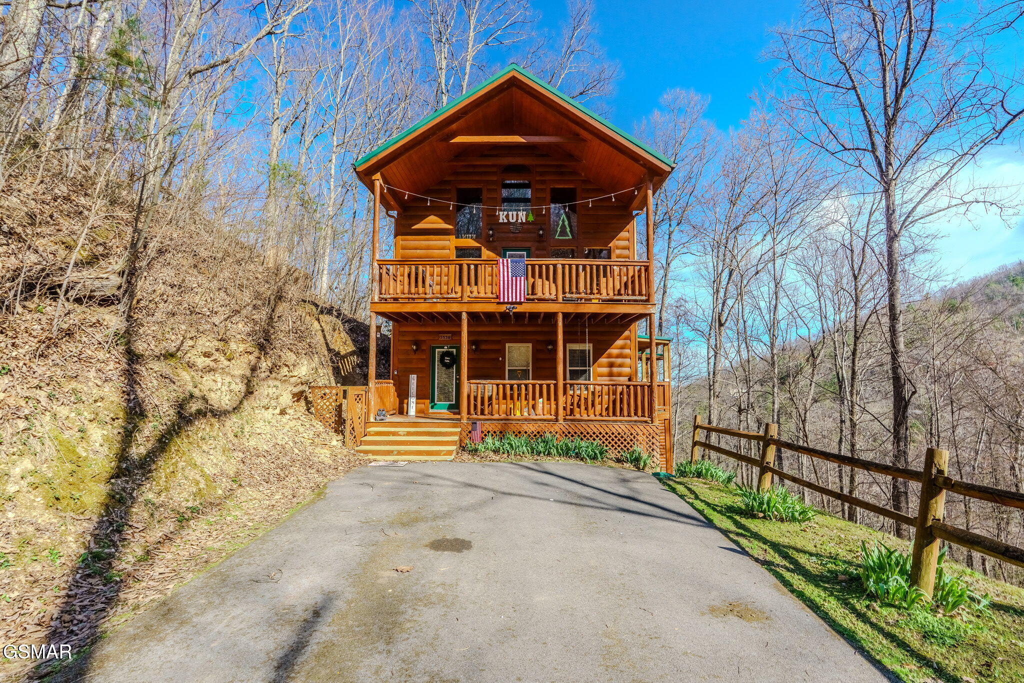 3538 Wolf Way Sevierville TN 37862