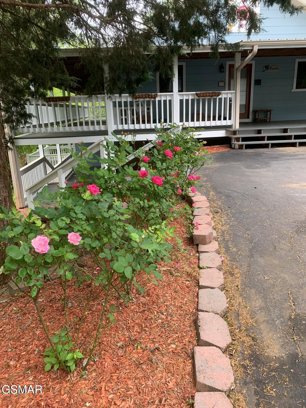 735 Pollard Road Kodak TN 37764