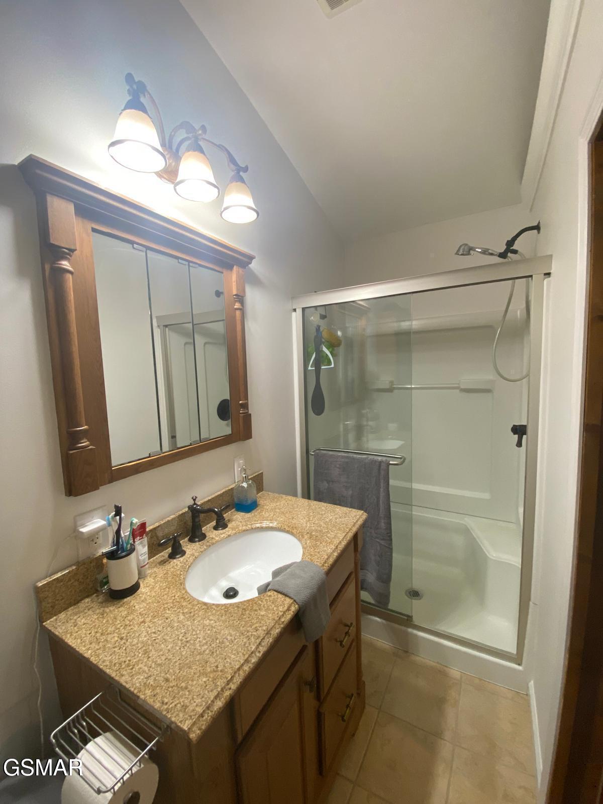 735 Pollard Road Kodak TN 37764