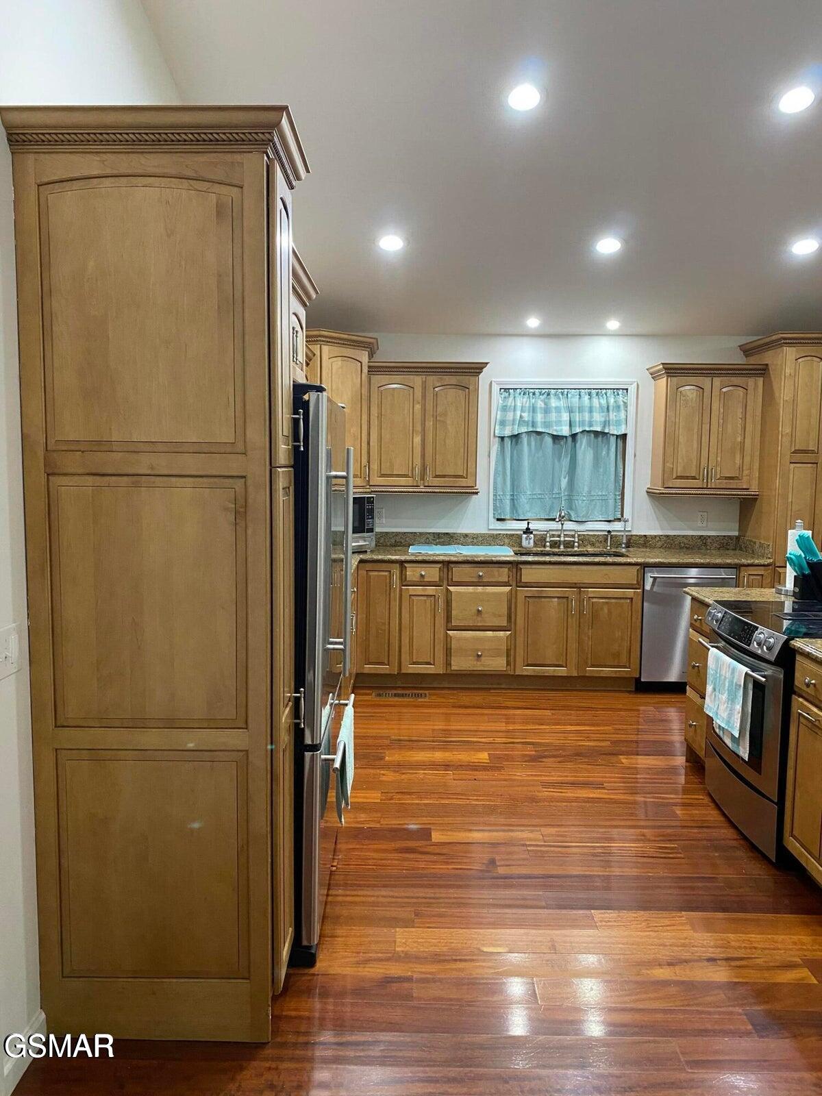 735 Pollard Road Kodak TN 37764