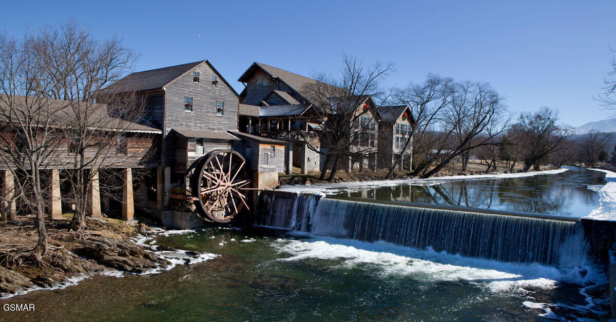 3516 Brook Stone Way Pigeon Forge TN 37863