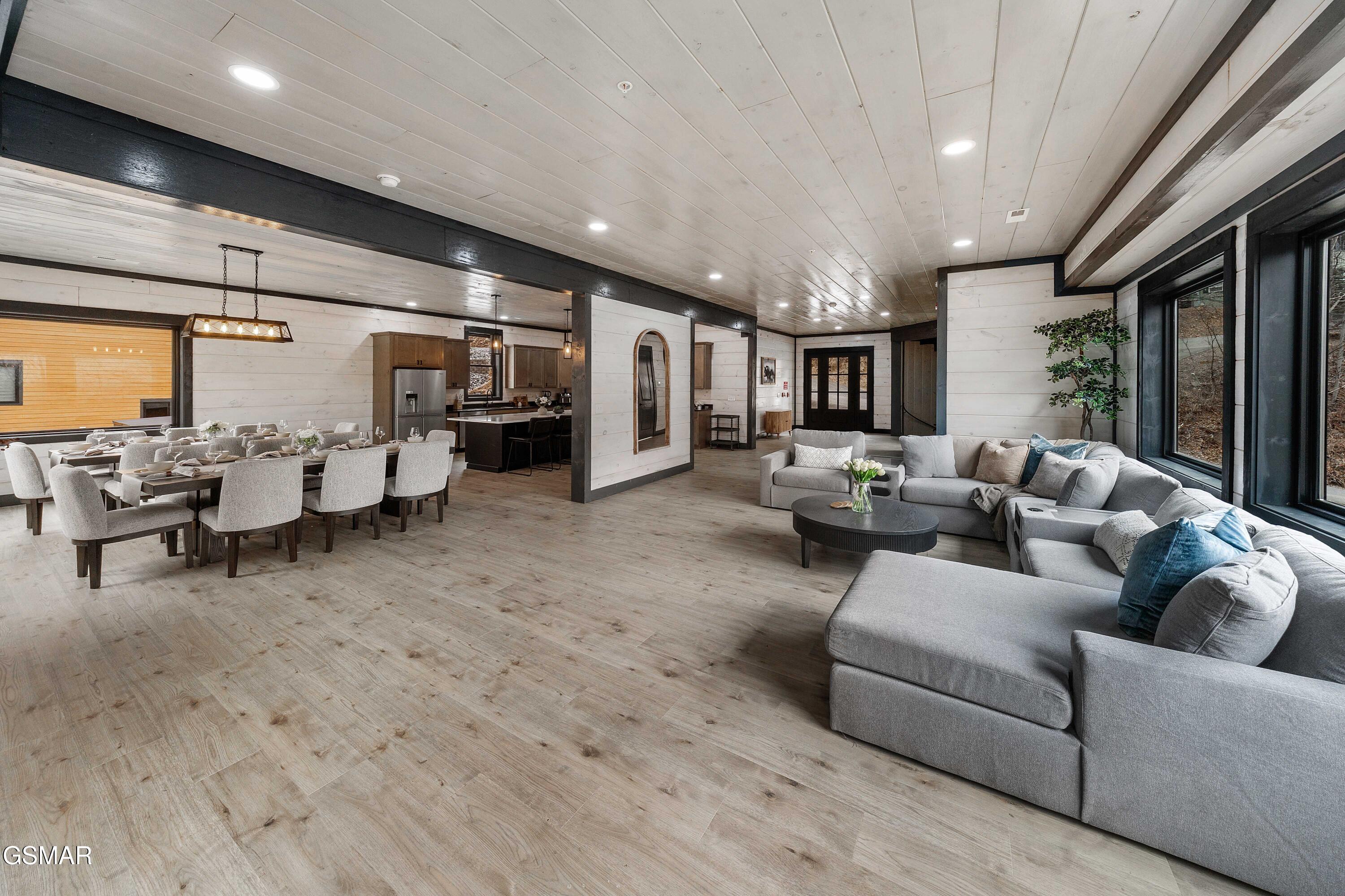 1253 Bavarian Way Gatlinburg TN 37738