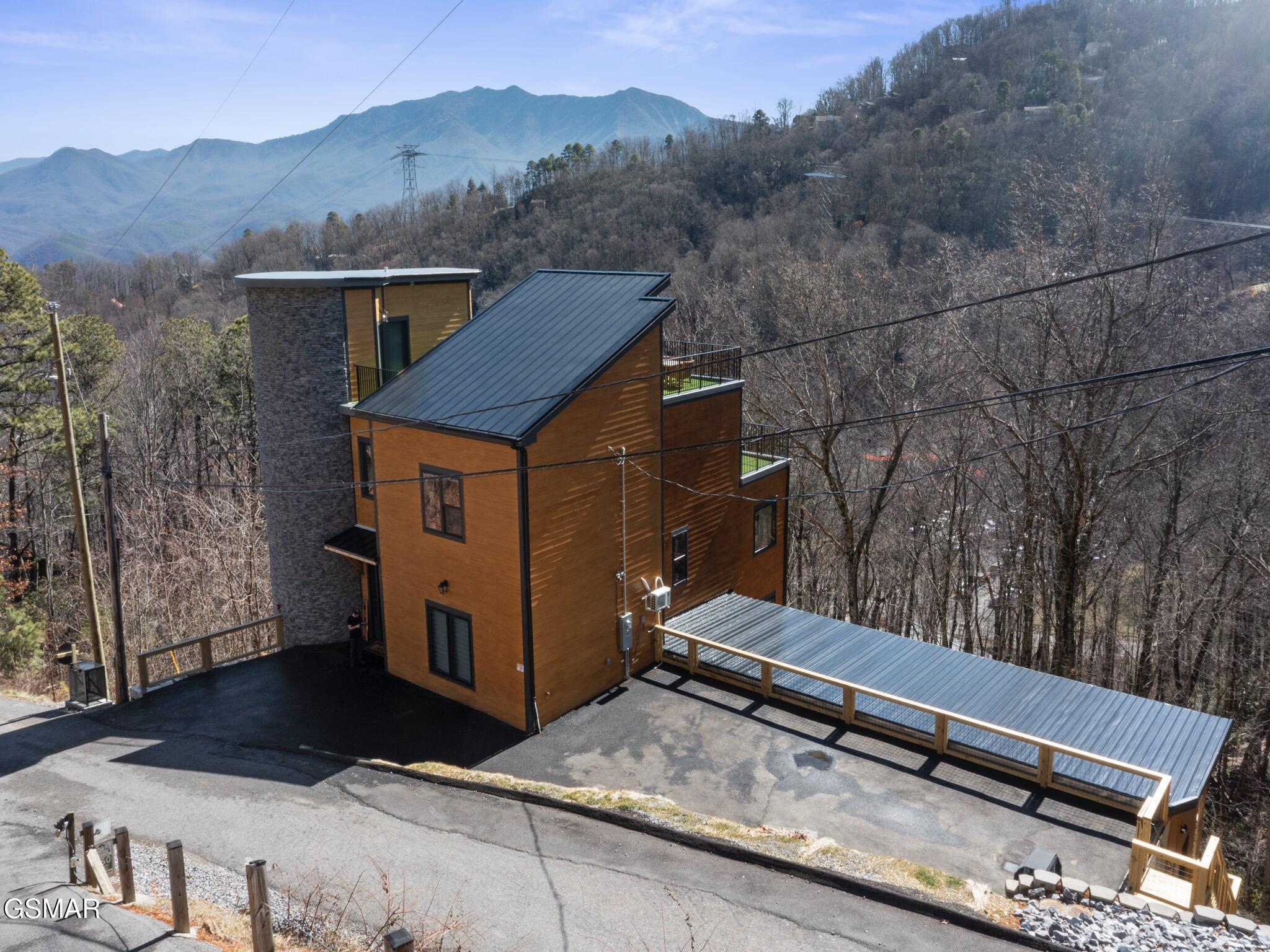 1253 Bavarian Way Gatlinburg TN 37738