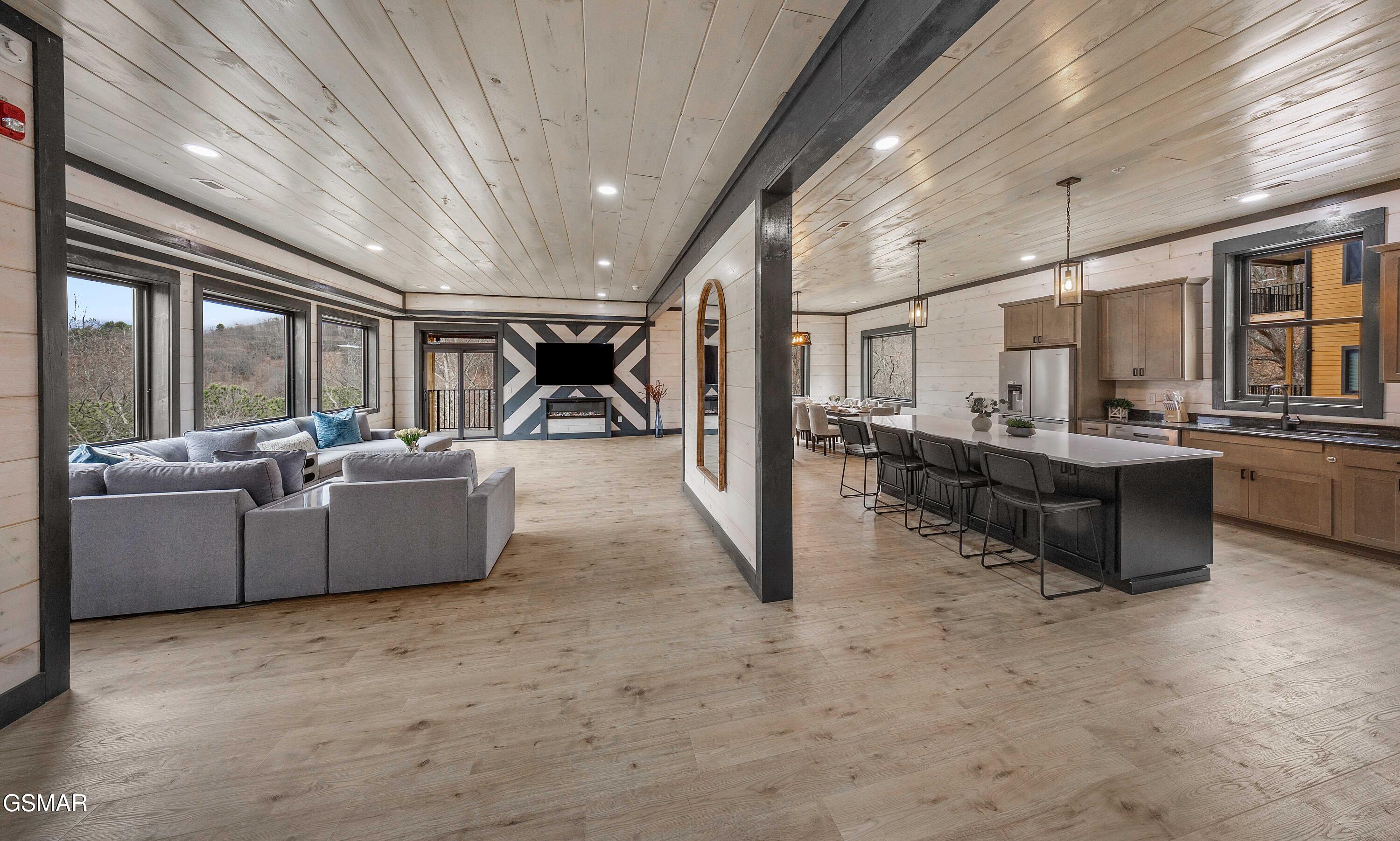 1253 Bavarian Way Gatlinburg TN 37738